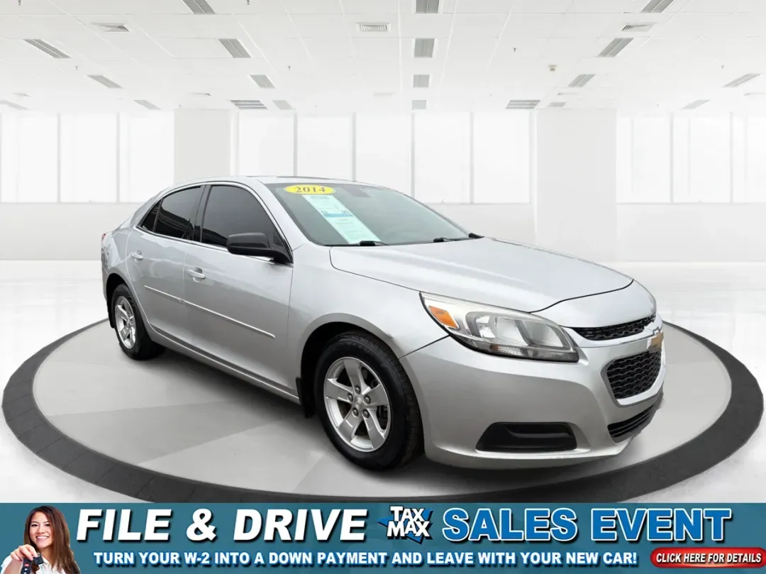 2014 Chevrolet Malibu 1LS (1G11B5SL5EU) with an ECOTEC 2.5L I-4 gasoline direct injection engine, located at 4508 South Dixie Dr, Moraine, OH, 45439, (937) 908-9800, 39.689976, -84.218452 - Experience the perfect blend of comfort, style, and reliability with the 2014 Chevrolet Malibu 1LS, available now at Advantage Car and Credit Moraine! Whether you're commuting to work, running errands, or planning a weekend getaway, this sleek sedan is designed to enhance your driving experience wh - Photo#0