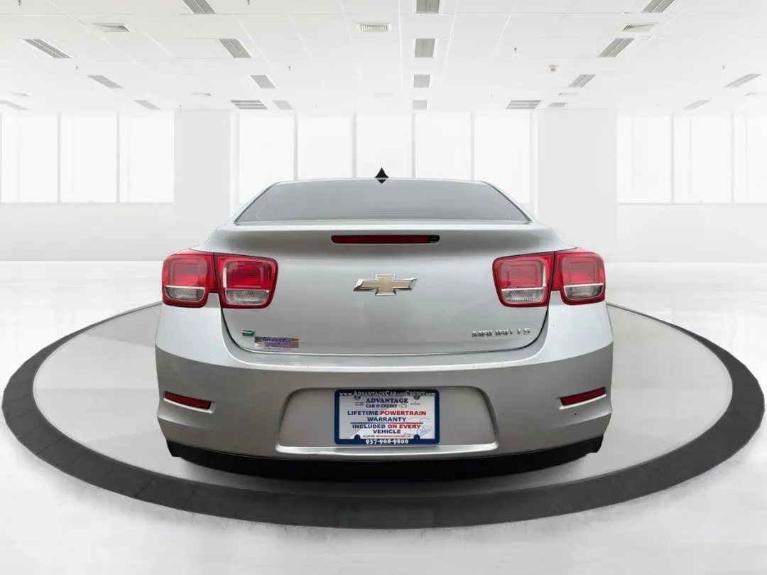 2014 Chevrolet Malibu 1LS (1G11B5SL5EU) with an ECOTEC 2.5L I-4 gasoline direct injection engine, located at 4508 South Dixie Dr, Moraine, OH, 45439, (937) 908-9800, 39.689976, -84.218452 - Experience the perfect blend of comfort, style, and reliability with the 2014 Chevrolet Malibu 1LS, available now at Advantage Car and Credit Moraine! Whether you're commuting to work, running errands, or planning a weekend getaway, this sleek sedan is designed to enhance your driving experience wh - Photo#3