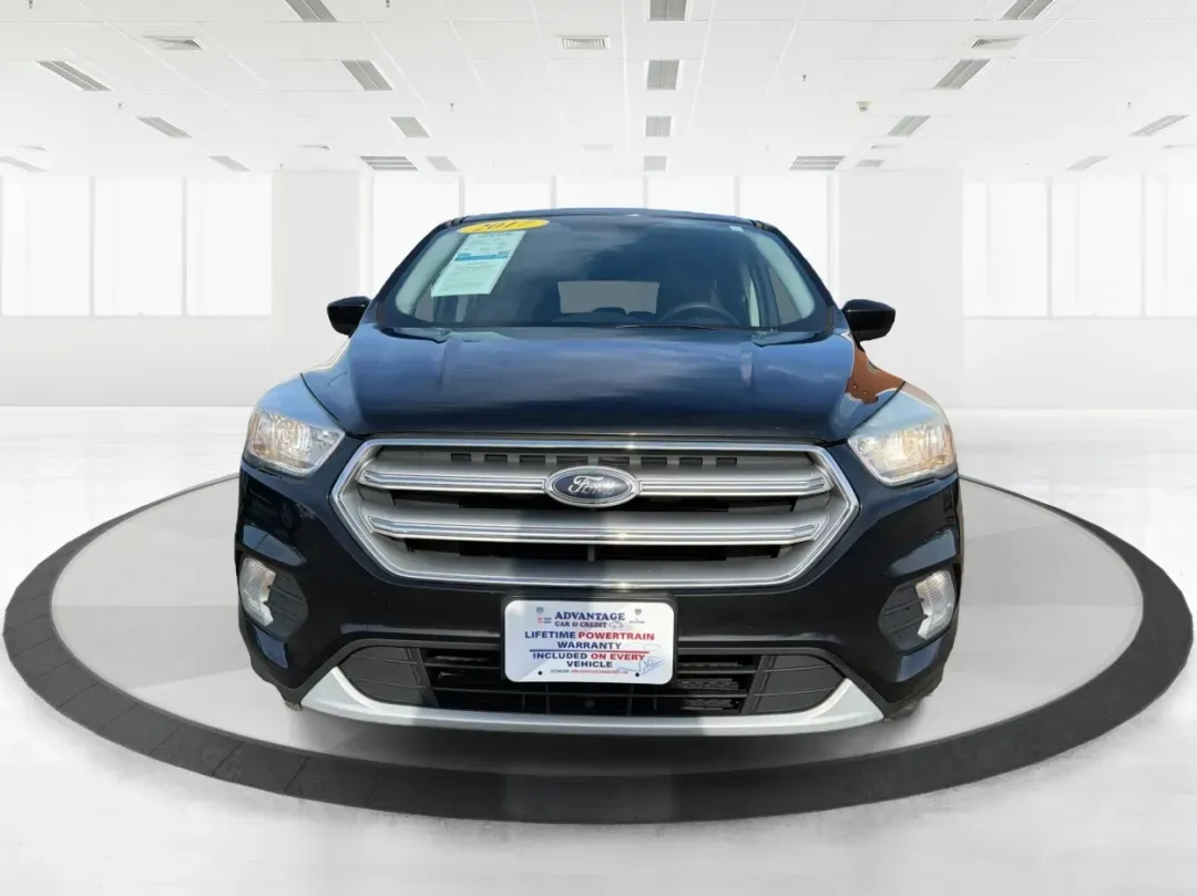 2017 Ford Escape SE FWD (1FMCU0GD6HU) with an 1.5L L4 DOHC 16V engine, 6-Speed Automatic transmission, located at 880 E. National Road, Vandalia, OH, 45377, (937) 908-9800, 39.891918, -84.183594 - **Explore the Open Road in This 2017 Ford Escape SE Perfect for Your Active Lifestyle!**<br /> <br /> Are you searching for a versatile and stylish SUV that perfectly fits your on-the-go lifestyle? Look no further! The 2017 Ford Escape SE is ideal for families, commuters, or anyone who loves weeken - Photo#7