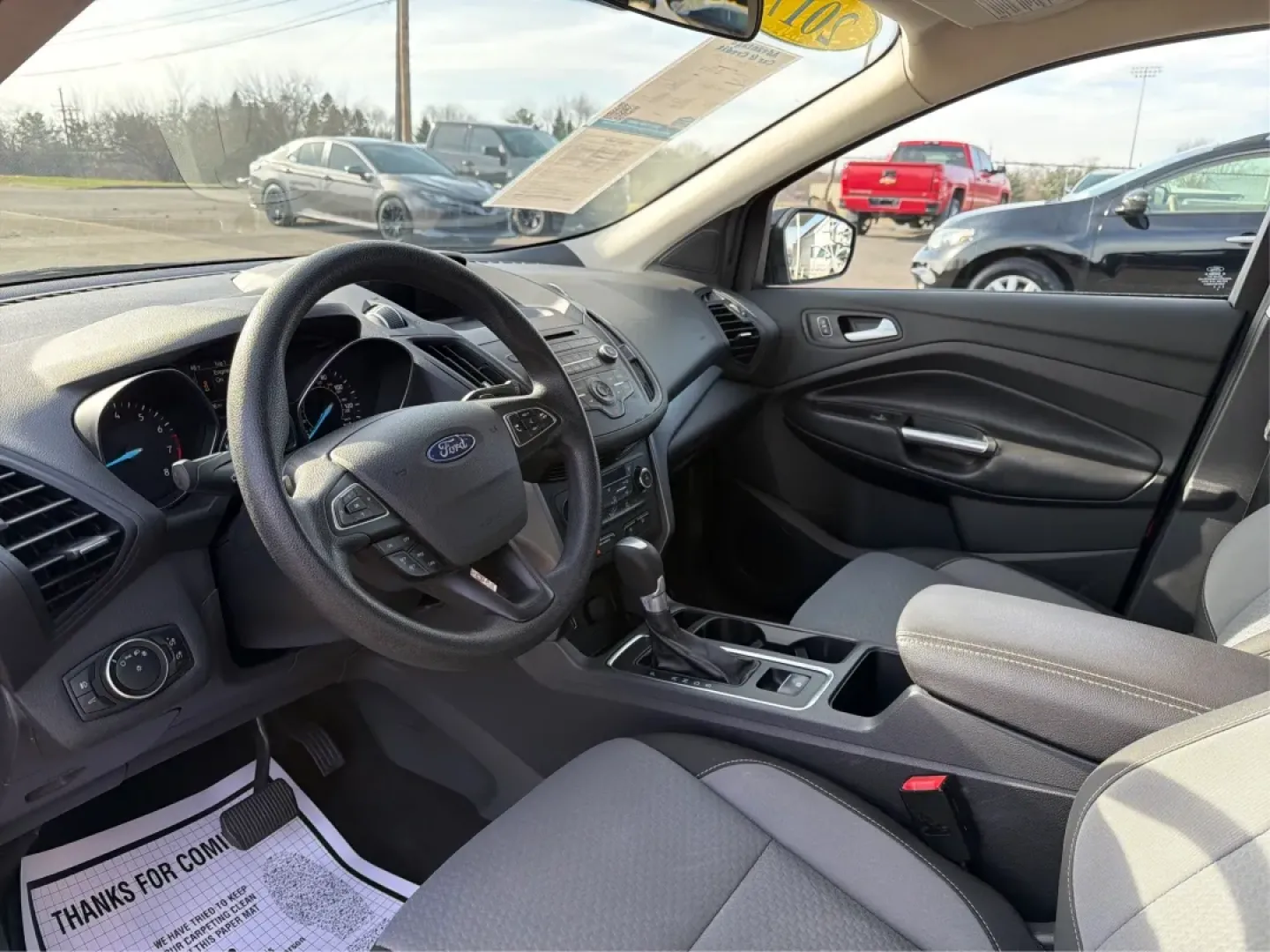 2017 Ford Escape (1FMCU0GD6HU) with an 1.5L L4 DOHC 16V engine, 6-Speed Automatic transmission, located at 4508 South Dixie Dr, Moraine, OH, 45439, (937) 908-9800, 39.689976, -84.218452 - **Explore the Open Road in This 2017 Ford Escape SE Perfect for Your Active Lifestyle!**<br /> <br /> Are you searching for a versatile and stylish SUV that perfectly fits your on-the-go lifestyle? Look no further! The 2017 Ford Escape SE is ideal for families, commuters, or anyone who loves weeken - Photo#9