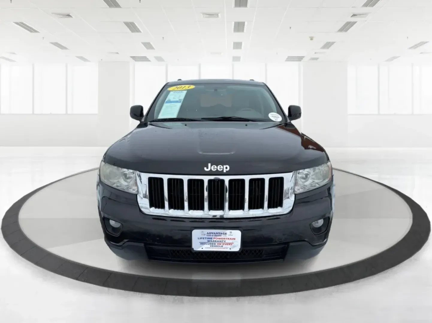 2013 Jeep Grand Cherokee Laredo (1C4RJFAGXDC) with an Other engine, located at 1099 N County Rd 25A , Troy, OH, 45373, (937) 908-9800, 40.057079, -84.212883 - **Adventure Awaits: 2013 Jeep Grand Cherokee Laredo Ready for Your Next Journey**<br /> <br /> Are you ready to tackle your next family adventure or weekend getaway? Look no further than this stunning 2013 Jeep Grand Cherokee Laredo, available now at Advantage Car and Credit in Troy, OH. This versat - Photo#7