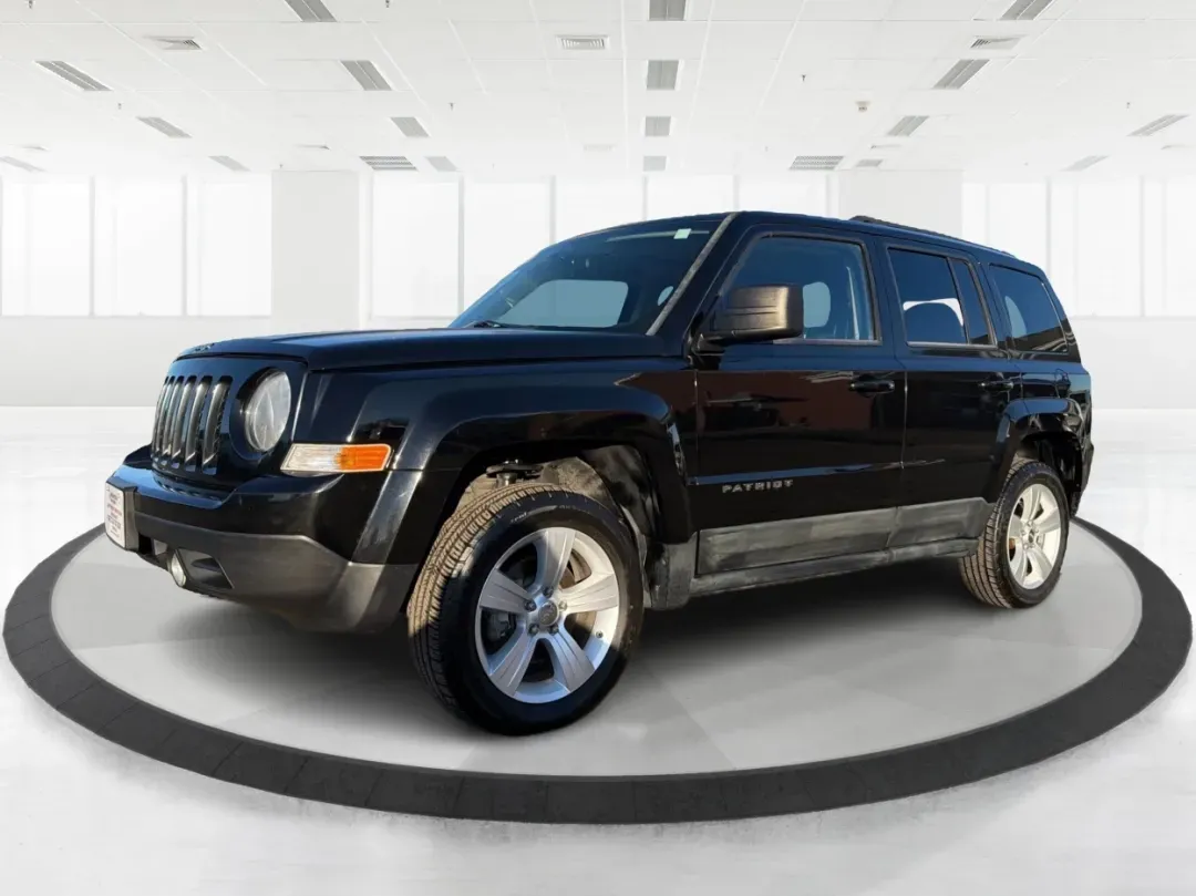 2012 Jeep Patriot Latitude (1C4NJRFB1CD) with an 2.4L I-4 DOHC engine, located at 1099 N County Rd 25A , Troy, OH, 45373, (937) 908-9800, 40.057079, -84.212883 - Experience the thrill of adventure with the 2012 Jeep Patriot Latitude, now available at Advantage Car and Credit in Troy, OH! Perfect for weekend getaways or daily commutes, this versatile SUV is designed to meet the needs of both adventure-seekers and budget-conscious buyers alike. With its rugged - Photo#8
