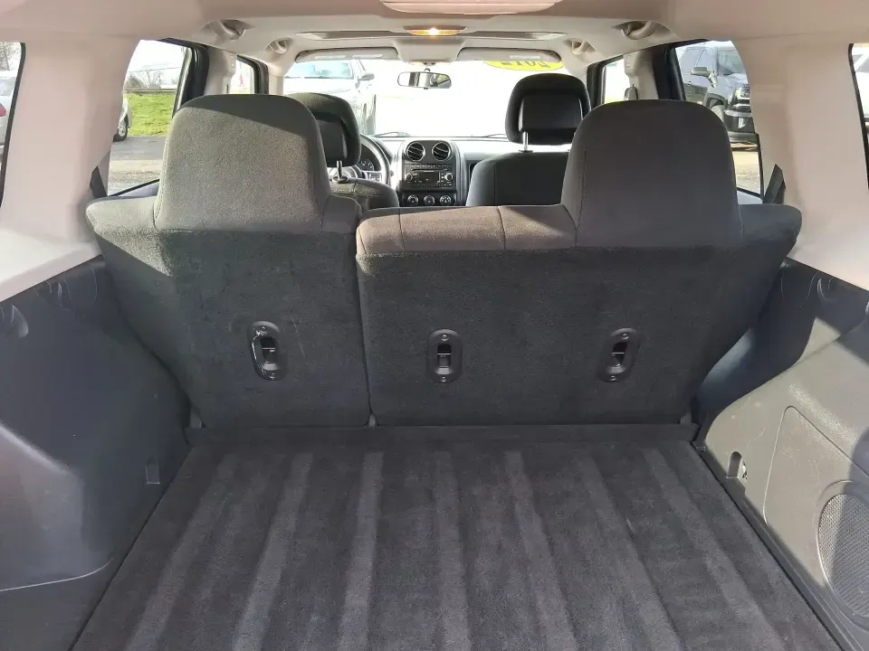 2012 Jeep Patriot Latitude (1C4NJRFB1CD) with an 2.4L I-4 DOHC engine, Automatic transmission, located at 8750 N County Rd 25A, Piqua, OH, 45356, (937) 908-9800, 40.164391, -84.232513 - Experience the thrill of adventure with the 2012 Jeep Patriot Latitude, now available at Advantage Car and Credit in Troy, OH! Perfect for weekend getaways or daily commutes, this versatile SUV is designed to meet the needs of both adventure-seekers and budget-conscious buyers alike. With its rugged - Photo#12