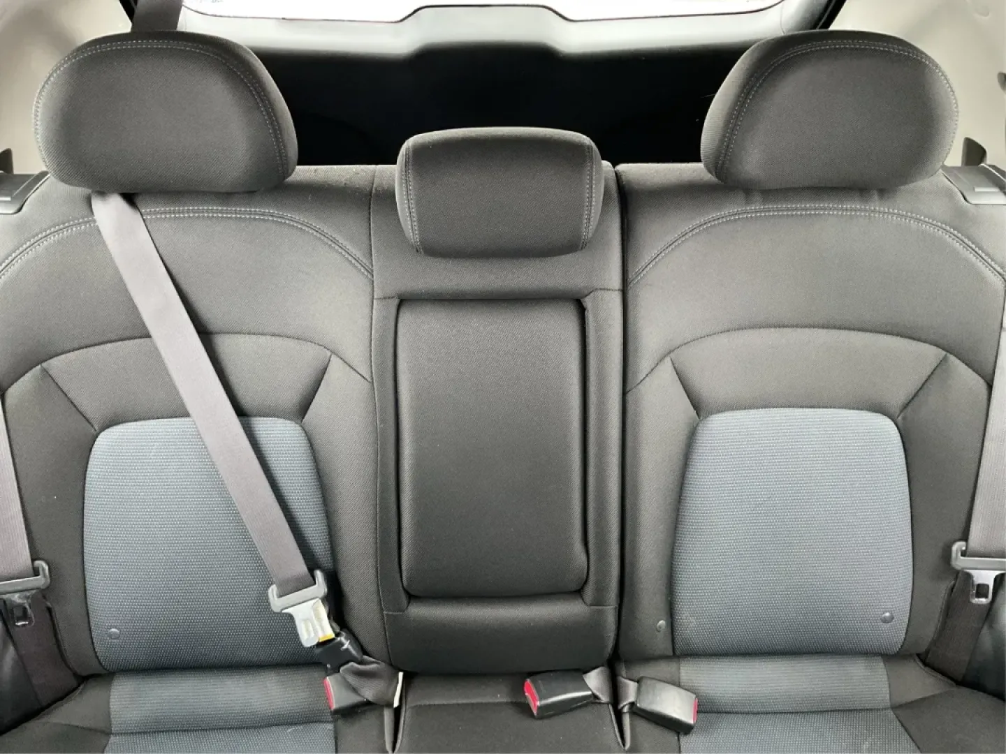 2015 Kia Sportage LX (KNDPB3AC8F7) with an Other engine, located at 1951 S Dayton Lakeview Rd., New Carlisle, OH, 45344, (937) 908-9800, 39.890999, -84.050255 - **Adventure Awaits: Discover the 2015 Kia Sportage LX at Advantage Car and Credit!**<br /> <br /> Are you ready to enhance your lifestyle with a vehicle that's perfect for weekend getaways or daily commutes? At Advantage Car and Credit in New Carlisle, OH, we're excited to introduce you to the 2015 - Photo#13