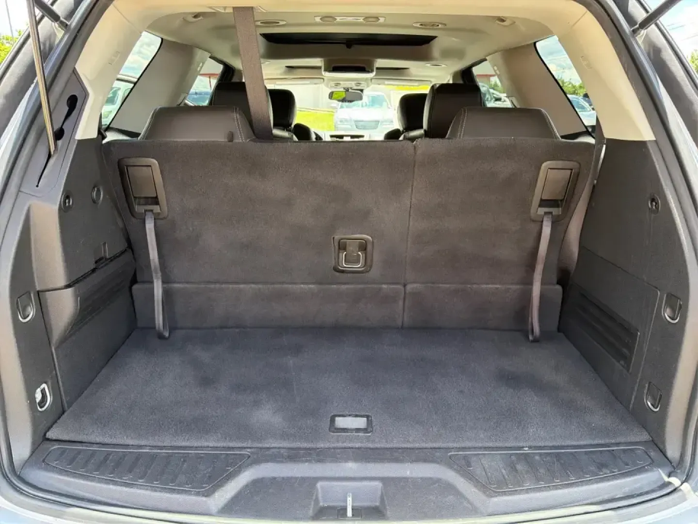 2016 GMC Acadia SLT-1 AWD (1GKKVRKD0GJ) with an 3.6L V6 DOHC 24V engine, 6A transmission, located at 1230 East Main St, Xenia, OH, 45385, (937) 908-9800, 39.688026, -83.910172 - Pack up the kids, cue up a playlist, and point the nose toward your next weekend getaway-this 2016 GMC Acadia SLT-1 AWD is built for real life in Xenia, from school drop-offs and grocery runs to road trips out toward Caesar Creek and day trips around the Dayton area. With seating for up to 7 passeng- Photo#11