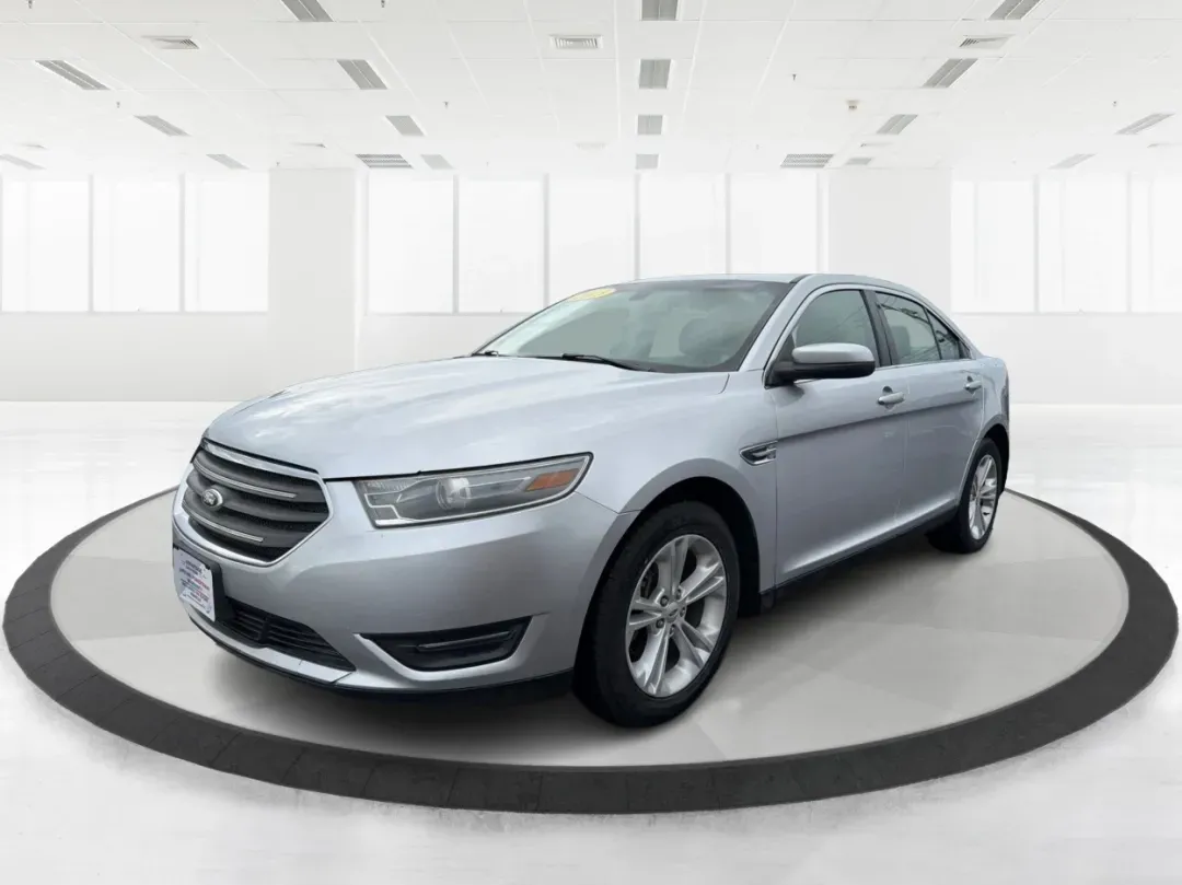 2013 Ford Taurus SEL (1FAHP2H87DG) with an 3.5L V-6 DOHC engine, located at 8750 N County Rd 25A, Piqua, OH, 45356, (937) 908-9800, 40.164391, -84.232513 - **Discover the Perfect Family Sedan: 2013 Ford Taurus SEL at Advantage Car and Credit - Piqua, OH**<br /> <br /> Are you searching for a reliable and spacious vehicle that fits seamlessly into your family's lifestyle? Look no further than this 2013 Ford Taurus SEL, available now at Advantage Car and - Photo#8