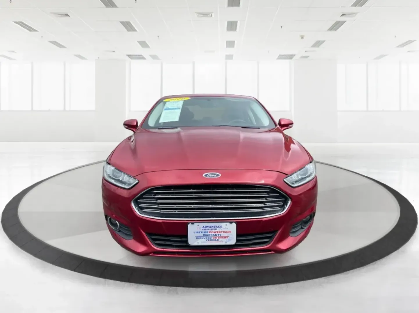 2016 Ford Fusion SE (3FA6P0HD7GR) with an Other engine, located at 880 E. National Road, Vandalia, OH, 45377, (937) 908-9800, 39.891918, -84.183594 - Experience the perfect blend of style, comfort, and reliability with this 2016 Ford Fusion SE, available now at Advantage Car and Credit in Fairborn, OH. Whether you're a commuter navigating the busy streets of downtown Fairborn or a growing family looking for a dependable vehicle for your weekend a - Photo#5