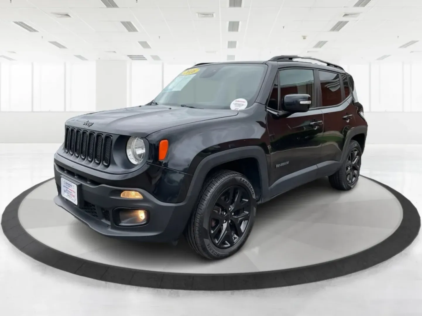 2016 Jeep Renegade Justice (ZACCJBBT4GP) with an Tigershark MultiAir 2.4L I-4 variable valve contro engine, located at 8750 N County Rd 25A, Piqua, OH, 45356, (937) 908-9800, 40.164391, -84.232513 - ### Adventure Awaits with the 2016 Jeep Renegade Justice at Advantage Car and Credit - Xenia!<br /> <br /> Are you ready to tackle your next adventure? Whether you're planning a weekend getaway with friends, navigating the hustle and bustle of daily commutes, or exploring the great outdoors, the 201 - Photo#8
