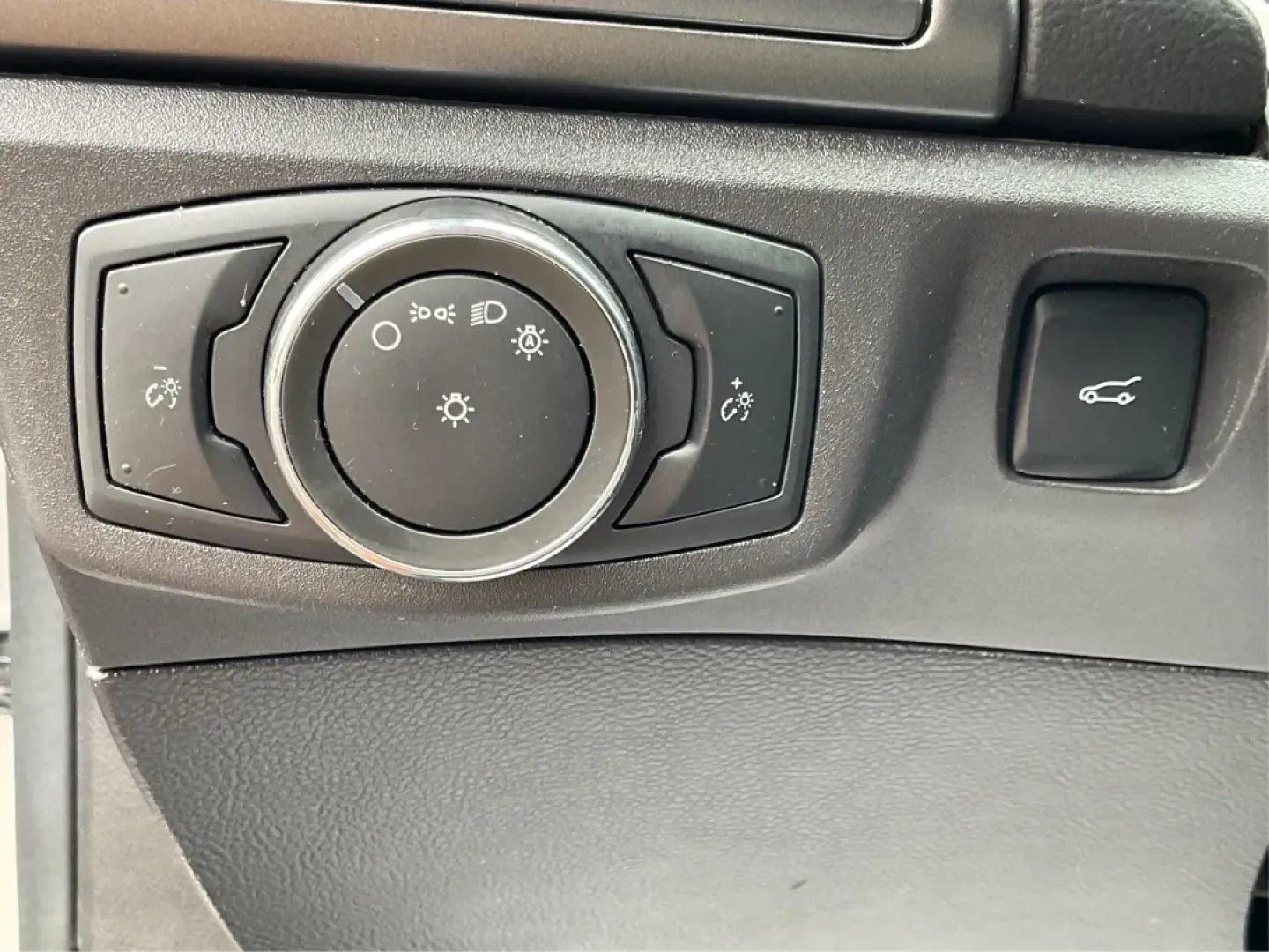 2016 Ford Fusion S (3FA6P0G72GR) with an Duratec 2.5L I-4 DOHC engine, located at 1099 N County Rd 25A , Troy, OH, 45373, (937) 908-9800, 40.057079, -84.212883 - Discover the perfect blend of style, comfort, and reliability with this **2016 Ford Fusion**-ideal for your daily commutes, family outings, or weekend adventures. If you're searching for a dependable sedan that won't break the bank, this vehicle is just what you need. It's great for growing families - Photo#17