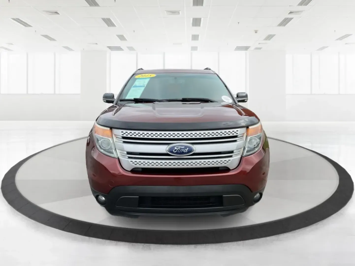 2015 Ford Explorer XLT (1FM5K8D83FG) with an 3.5L V-6 DOHC engine, located at 880 E. National Road, Vandalia, OH, 45377, (937) 908-9800, 39.891918, -84.183594 - **Discover Adventure in the 2015 Ford Explorer XLT Ideal for Family Road Trips and Weekend Getaways!** <br /> <br /> At Advantage Car and Credit Vandalia, we know how important it is to have a reliable and spacious vehicle that fits your active lifestyle. Whether you're planning a family road trip - Photo#7