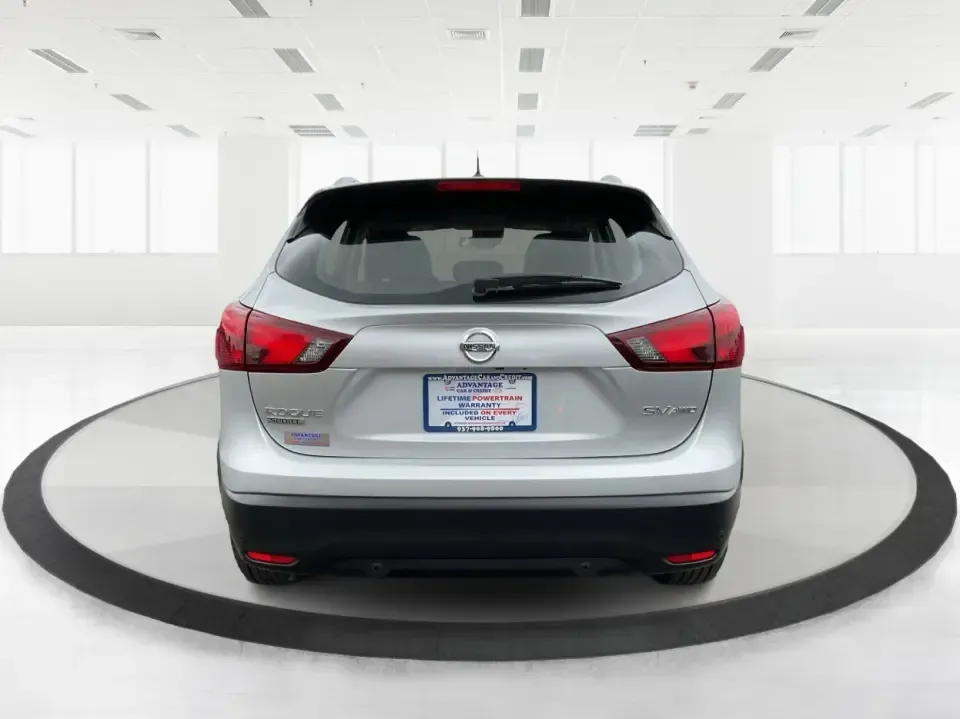 2019 Nissan Rogue SV (JN1BJ1CR3KW) with an 2L I-4 gasoline direct injection engine, CVT transmission, located at 401 Woodman Dr, Riverside, OH, 45431, (937) 908-9800, 39.760899, -84.123421 - Imagine hitting the open road, the wind in your hair, as you embark on spontaneous weekend adventures or daily commutes-this is the lifestyle that the 2019 Nissan Rogue SV embodies. With its versatile SUV design and impressive features, this vehicle is perfect for anyone looking to elevate their dri - Photo#3