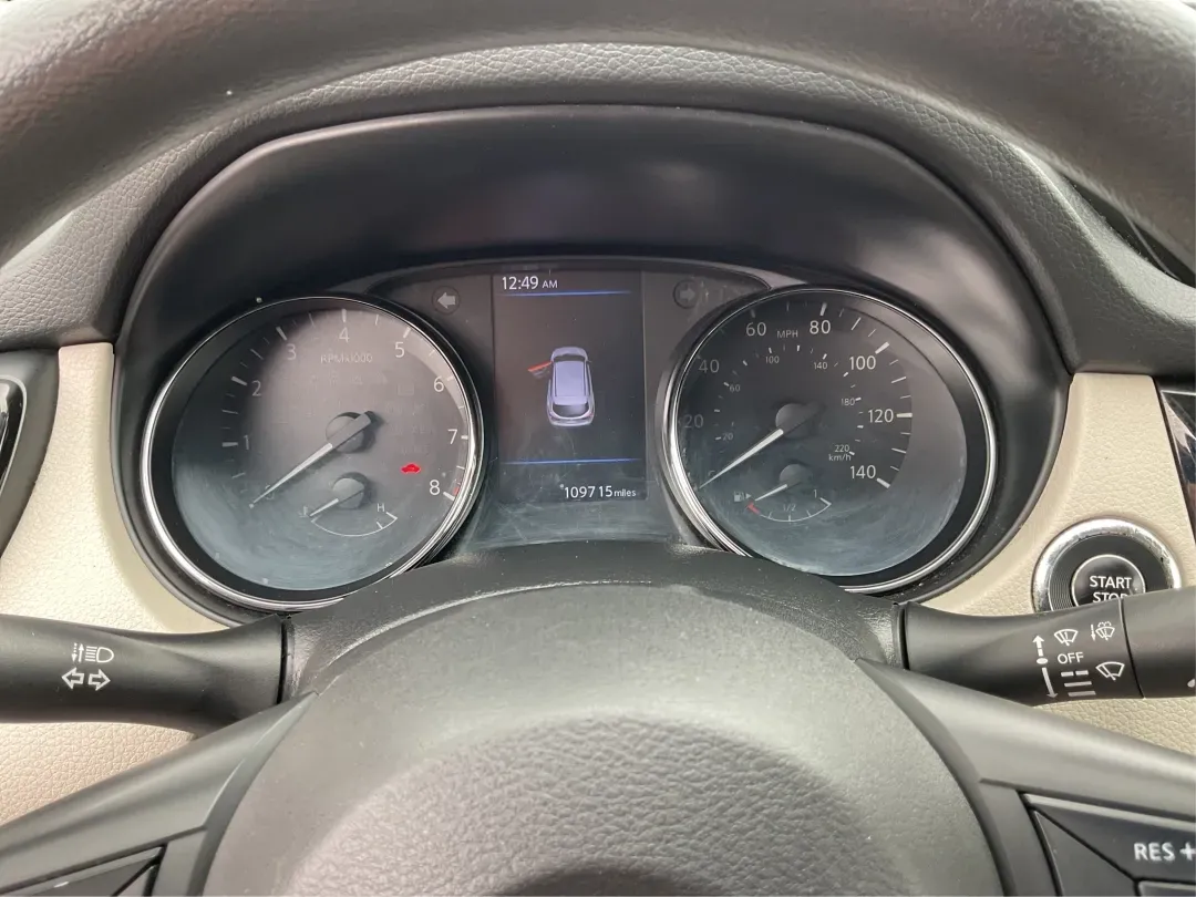 2019 Nissan Rogue SV (JN1BJ1CR3KW) with an 2L I-4 gasoline direct injection engine, located at 401 Woodman Dr, Riverside, OH, 45431, (937) 908-9800, 39.760899, -84.123421 - 2019 Nissan Rogue SV - Photo#15