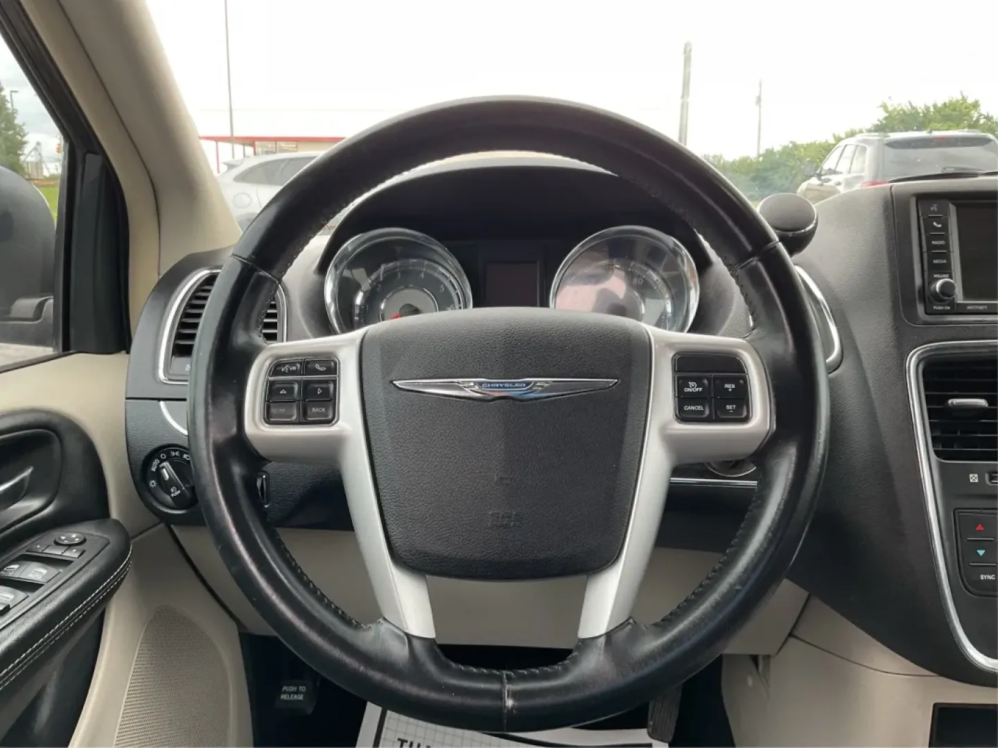 2016 Chrysler Town and Country Touring (2C4RC1BG9GR) with an Pentastar 3.6L V-6 DOHC engine, located at 4508 South Dixie Dr, Moraine, OH, 45439, (937) 908-9800, 39.689976, -84.218452 - **Discover Your Next Family Adventure with the 2016 Chrysler Town and Country Touring!**<br /> <br /> If you're searching for a reliable vehicle that's perfect for family road trips, daily commutes, or weekend getaways, look no further than this stunning 2016 Chrysler Town and Country Touring. W - Photo#16