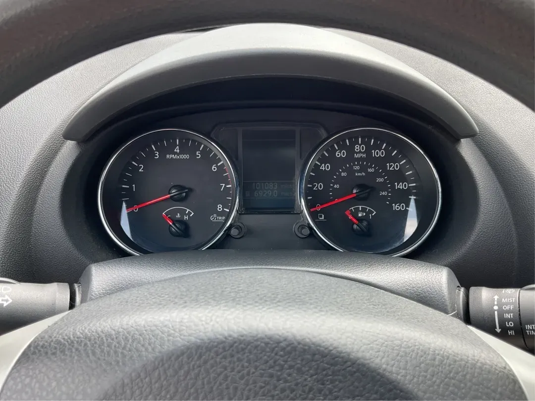 2013 Nissan Rogue SV (JN8AS5MV2DW) with an 2.5L I-4 DOHC engine, located at 1099 N County Rd 25A , Troy, OH, 45373, (937) 908-9800, 40.057079, -84.212883 - 2013 Nissan Rogue SV - Photo#15