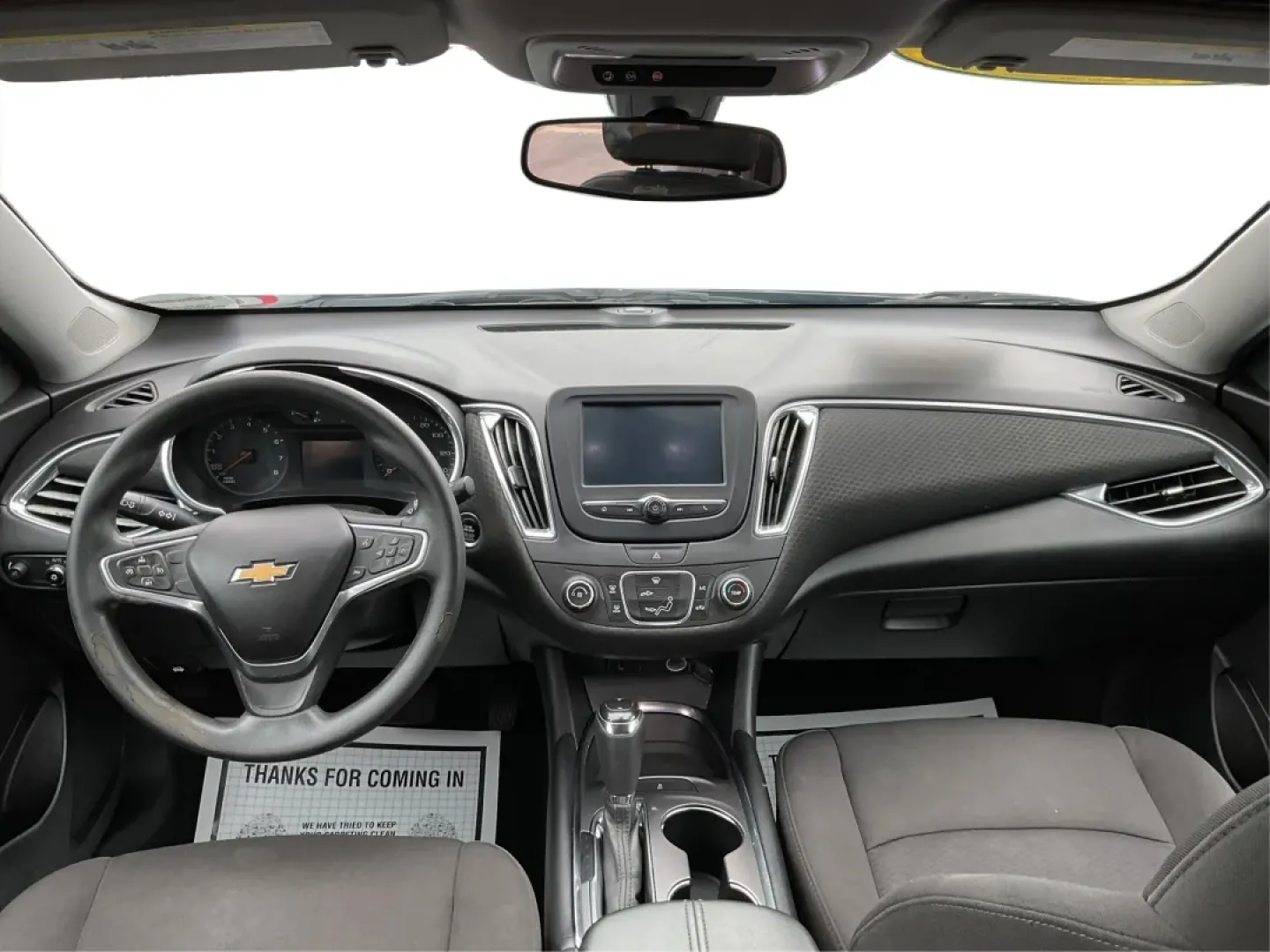 2018 Chevrolet Malibu LT (1G1ZD5ST8JF) with an ECOTEC 1.5L I-4 gasoline direct injection engine, located at 1951 S Dayton Lakeview Rd., New Carlisle, OH, 45344, (937) 908-9800, 39.890999, -84.050255 - **Discover Your Next Adventure with the 2018 Chevrolet Malibu LT at Advantage Car and Credit!**<br /> <br /> Are you ready to elevate your daily commute or family outings with a stylish and reliable sedan? The 2018 Chevrolet Malibu LT is the perfect vehicle for those seeking a balance of comfort, pe - Photo#20
