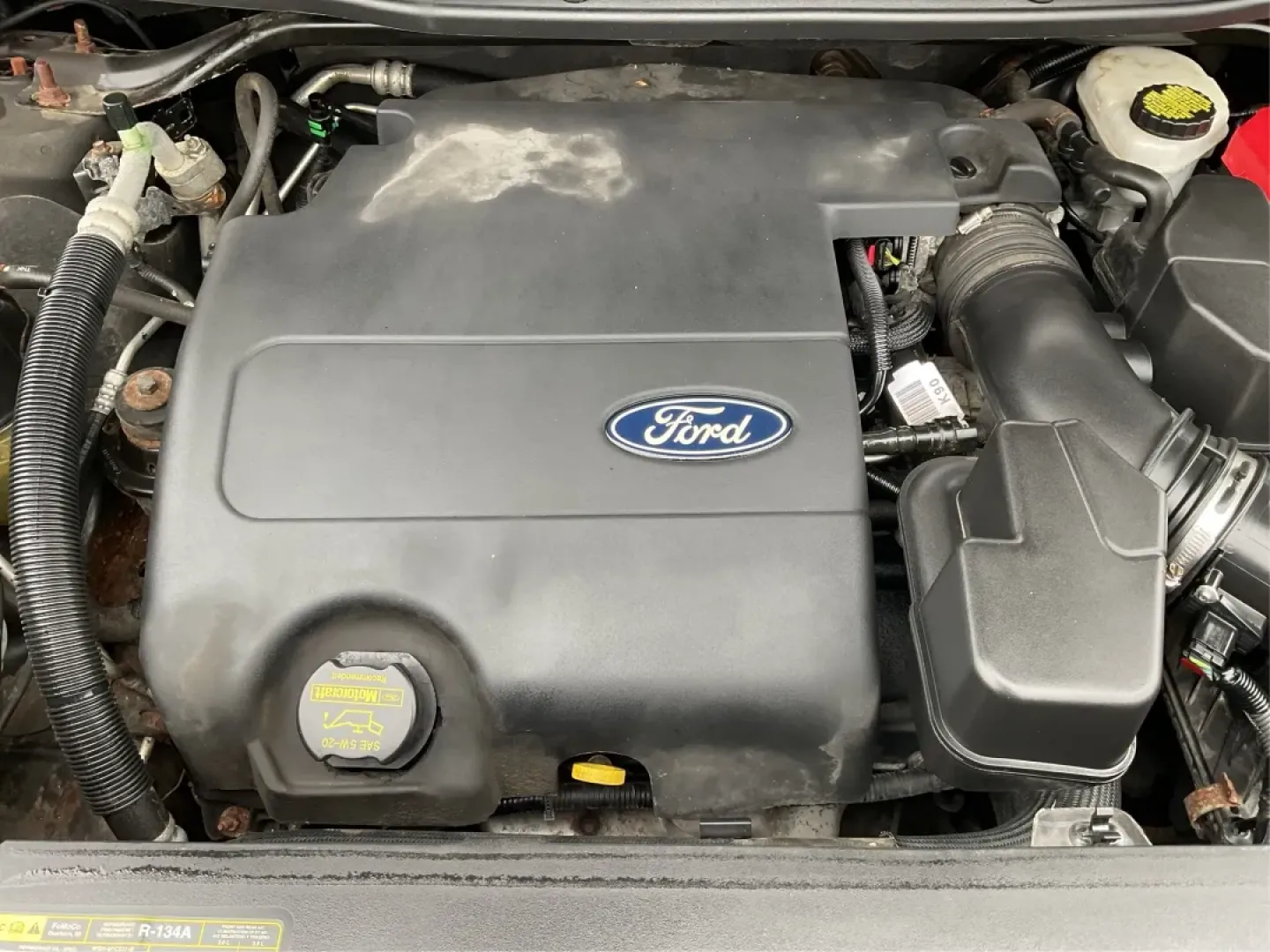 2011 Ford Explorer XLT (1FMHK8D86BG) with an 3.5L V-6 DOHC engine, located at 8750 N County Rd 25A, Piqua, OH, 45356, (937) 908-9800, 40.164391, -84.232513 - **Adventure Awaits: Discover the 2011 Ford Explorer XLT at Advantage Car and Credit Your Local Buy Here Pay Here Dealer!**<br /> <br /> Are you ready to elevate your family adventures or weekend getaways? Look no further than the 2011 Ford Explorer XLT, available now at Advantage Car and Credit in - Photo#11