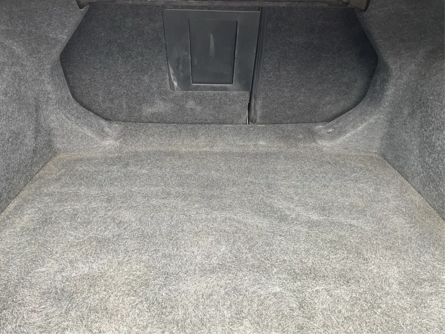 2015 Chrysler 200 S (1C3CCCDG3FN) with an 3.6L V-6 DOHC engine, located at 8750 N County Rd 25A, Piqua, OH, 45356, (937) 908-9800, 40.164391, -84.232513 - **Elevate Your Daily Drive with the 2015 Chrysler 200 S!**<br /> <br /> Are you seeking a reliable and stylish sedan that seamlessly fits into your busy lifestyle? Look no further than the stunning 2015 Chrysler 200 S available at Advantage Car and Credit - Piqua. Perfect for daily commutes, family - Photo#12
