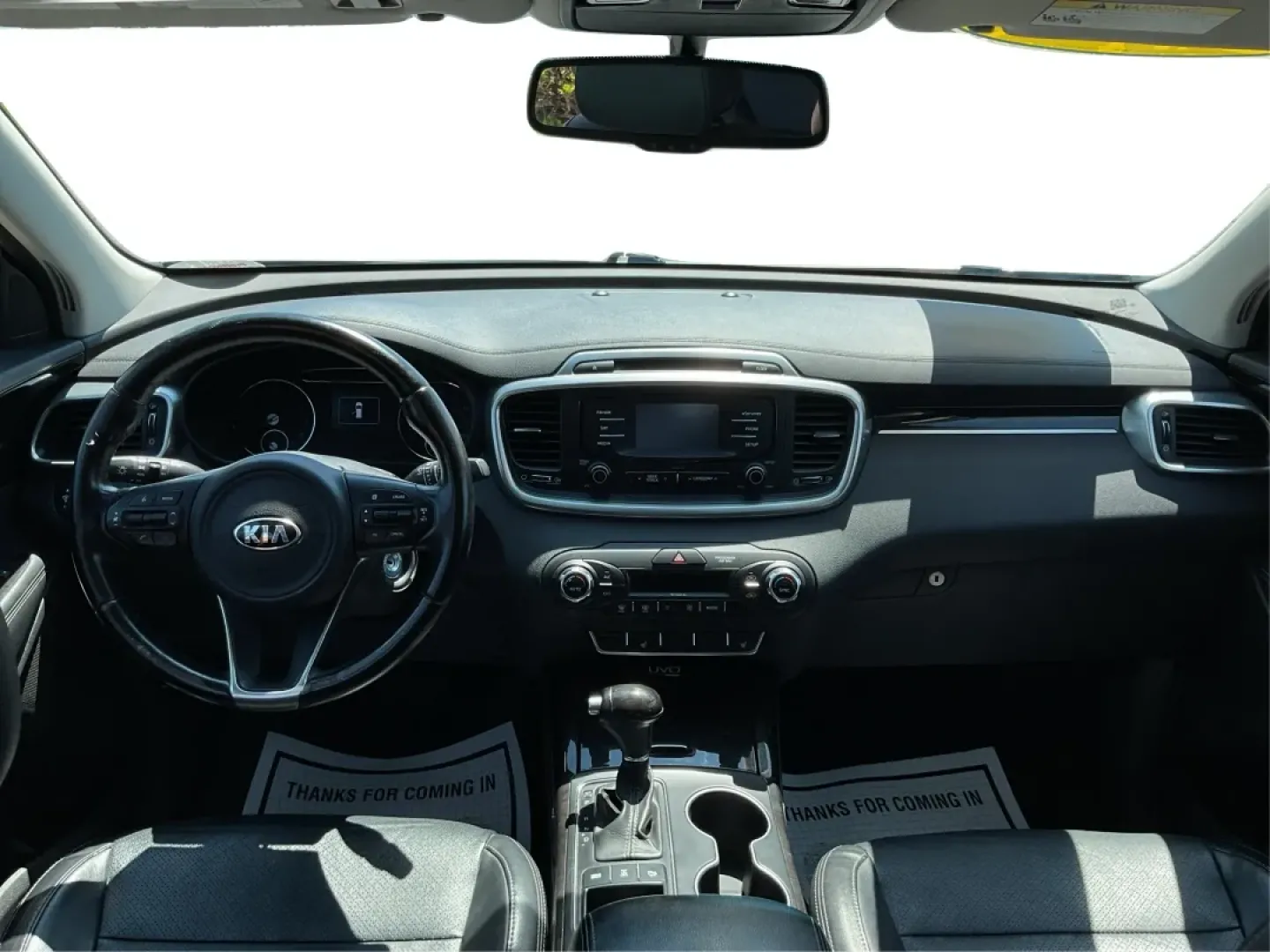 2016 Kia Sorento 2.0T EX (5XYPHDA16GG) with an 2L I-4 gasoline direct injection engine, located at 4508 South Dixie Dr, Moraine, OH, 45439, (937) 908-9800, 39.689976, -84.218452 - **Adventure Awaits with the 2016 Kia Sorento - Your Ideal Family SUV!**<br /> <br /> Are you searching for the perfect blend of comfort, style, and versatility for your family adventures? Look no further than the 2016 Kia Sorento, now available at Advantage Car and Credit in Moraine, OH. This SUV is - Photo#19