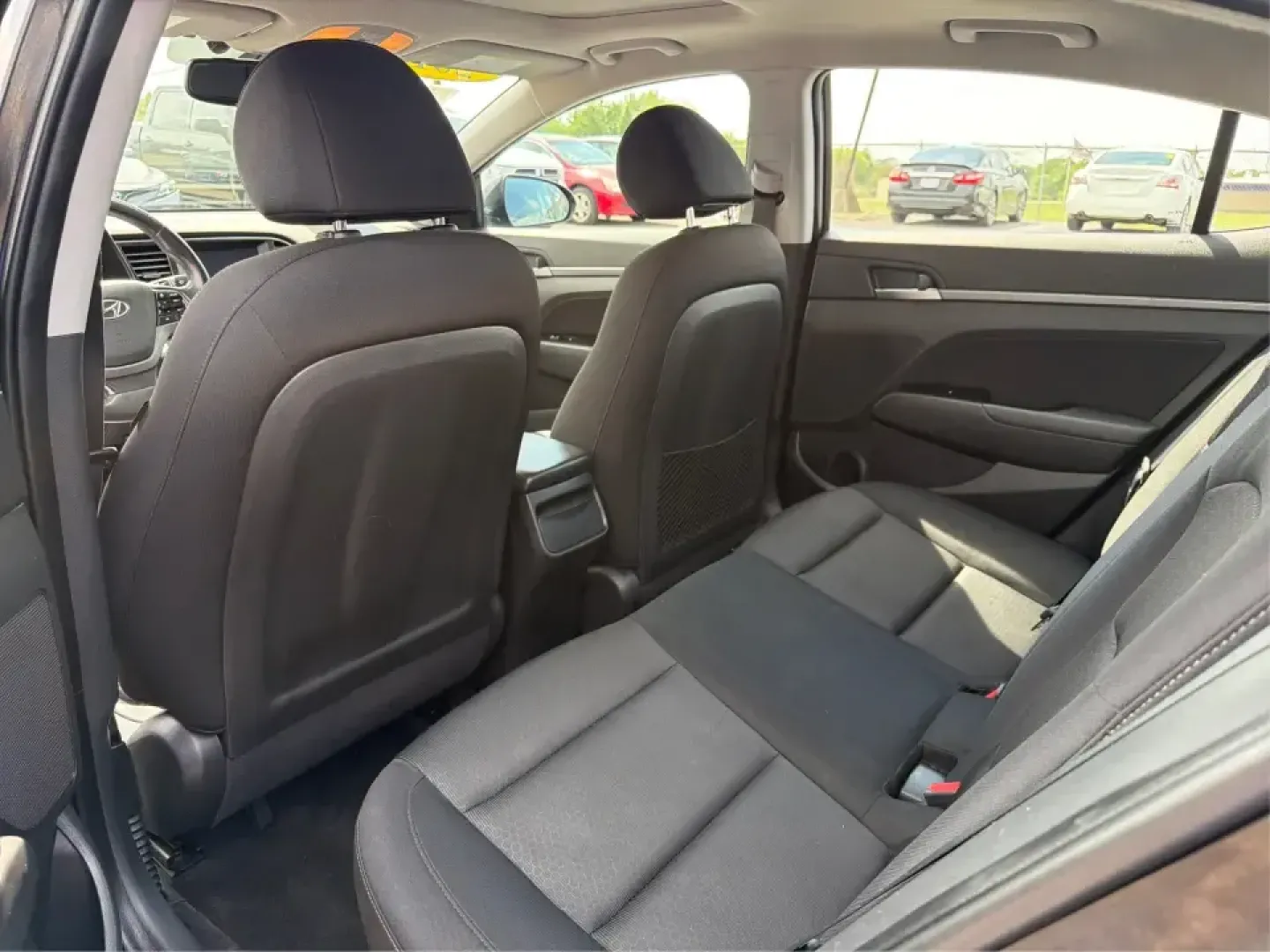 2018 Hyundai Elantra Value Edition (KMHD84LF2JU) with an Nu 2L I-4 DOHC engine, 6A transmission, located at 4508 South Dixie Dr, Moraine, OH, 45439, (937) 908-9800, 39.689976, -84.218452 - Get ready to elevate your daily commute or weekend adventures with the stunning 2018 Hyundai Elantra Value Edition, available now at Advantage Car and Credit in Moraine, OH! Ideal for budget-conscious buyers seeking reliability and style, this sedan stands out with its sleek Black Diamond exterior a - Photo#10