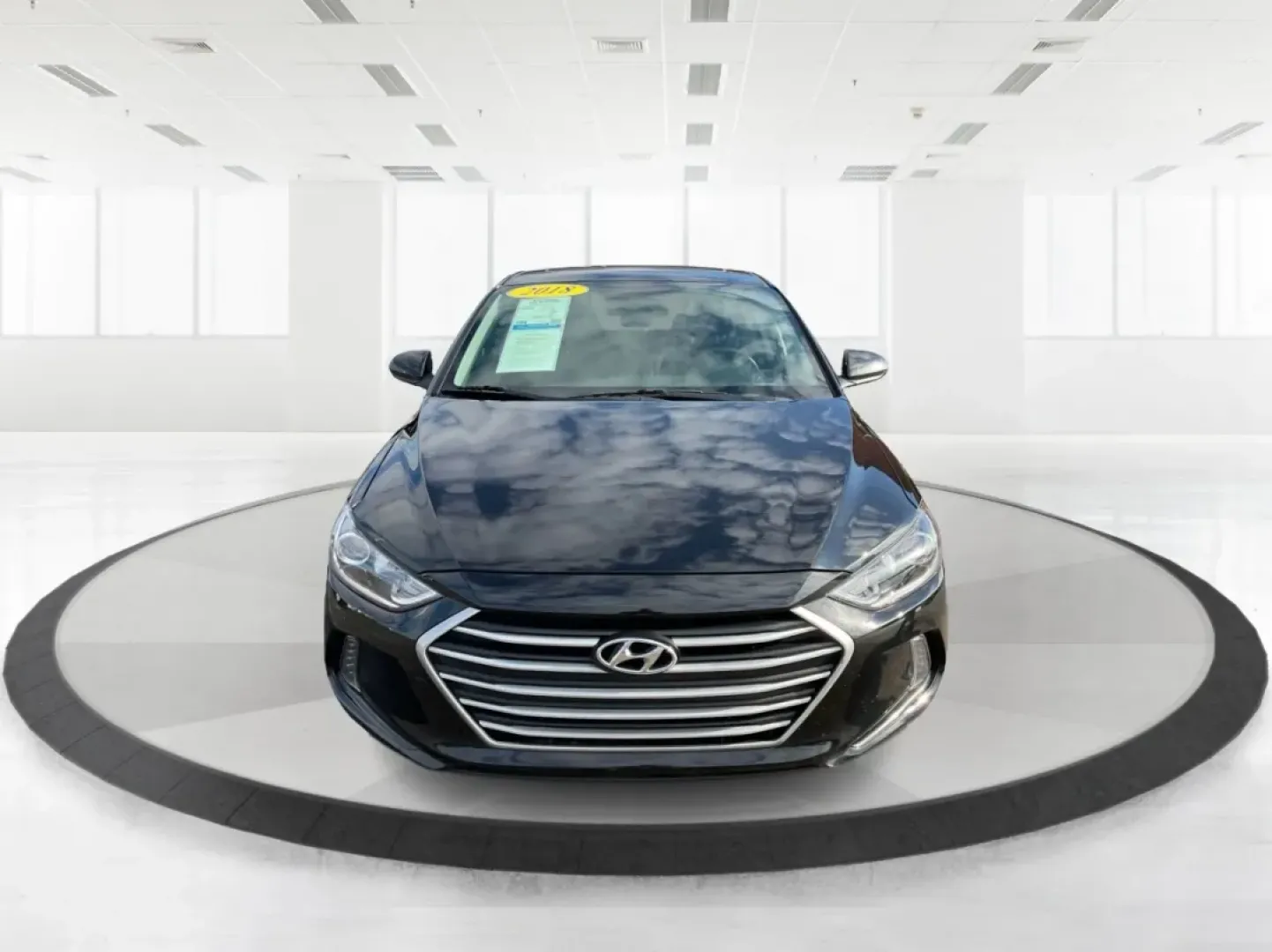 2018 Hyundai Elantra Value Edition (KMHD84LF2JU) with an Nu 2L I-4 DOHC engine, located at 4508 South Dixie Dr, Moraine, OH, 45439, (937) 908-9800, 39.689976, -84.218452 - Get ready to elevate your daily commute or weekend adventures with the stunning 2018 Hyundai Elantra Value Edition, available now at Advantage Car and Credit in Moraine, OH! Ideal for budget-conscious buyers seeking reliability and style, this sedan stands out with its sleek Black Diamond exterior a - Photo#7