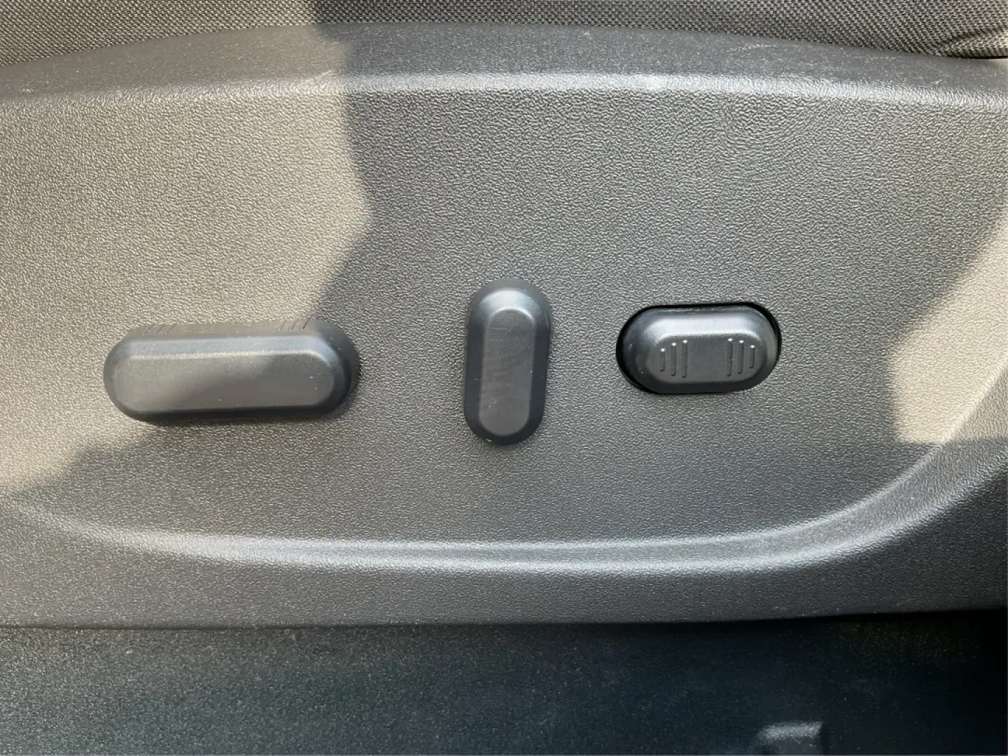 2015 Ford Escape SE (1FMCU0G76FU) with an Other engine, located at 1099 N County Rd 25A , Troy, OH, 45373, (937) 908-9800, 40.057079, -84.212883 - **Discover the Ultimate Family Adventure Vehicle: 2015 Ford Escape SE at Advantage Car and Credit - Piqua**<br /> <br /> Are you ready to elevate your family road trips or weekend adventures? The 2015 Ford Escape SE offers the perfect blend of style, comfort, and utility to meet the demands of an ac - Photo#18