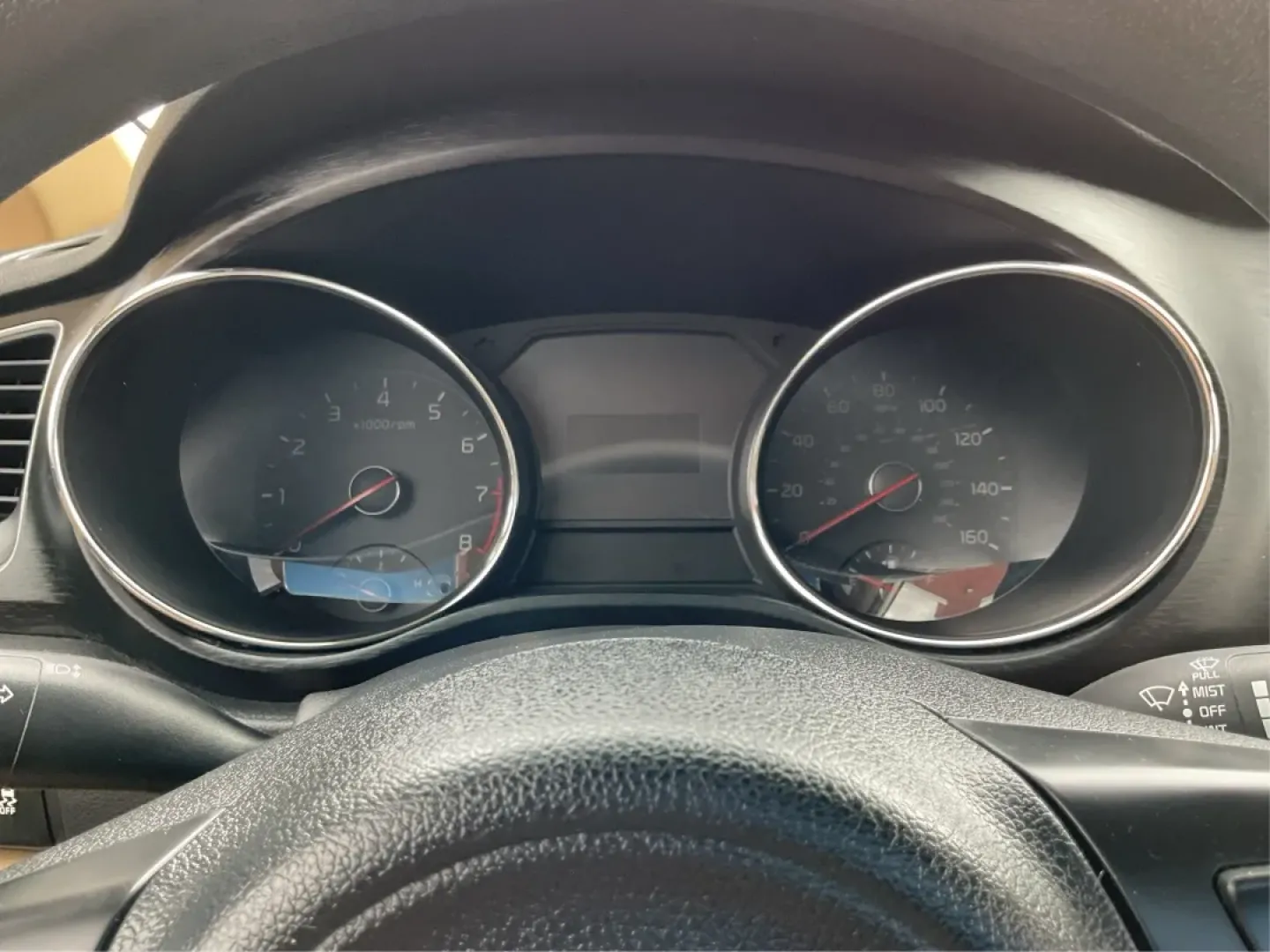 2016 Kia Sedona LX (KNDMB5C17G6) with an Lambda 3.3L V-6 gasoline direct injection engine, located at 1230 East Main St, Xenia, OH, 45385, (937) 908-9800, 39.688026, -83.910172 - Looking for the perfect family vehicle that combines comfort, reliability, and modern features? Look no further than the 2016 Kia Sedona LX, available now at Advantage Car and Credit in Xenia, OH. Ideal for growing families or anyone who needs extra cargo space, this passenger van is designed to mak - Photo#14