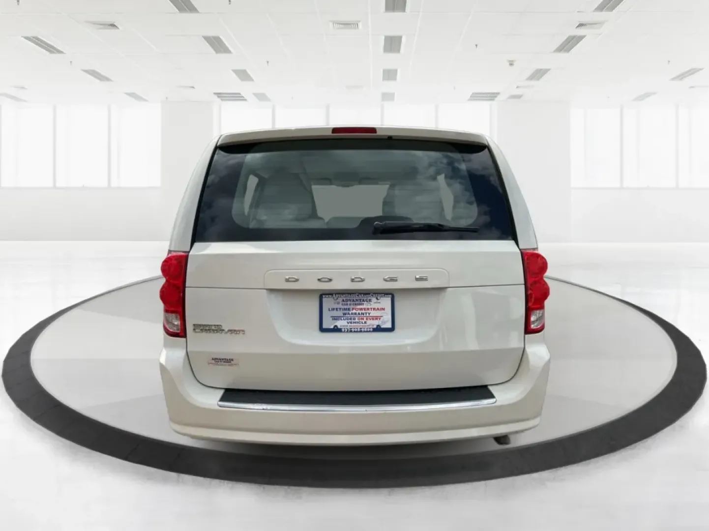 2012 Dodge Grand Caravan SE/AVP (2C4RDGBG2CR) with an 3.6L V-6 DOHC engine, located at 401 Woodman Dr, Riverside, OH, 45431, (937) 908-9800, 39.760899, -84.123421 - Explore your next adventure with the 2012 Dodge Grand Caravan SE/AVP, expertly designed for growing families and those who love to travel. With ample room for passengers and cargo, this versatile passenger van stands out as an ideal choice for weekend getaways or daily commutes. Whether you're shutt - Photo#3