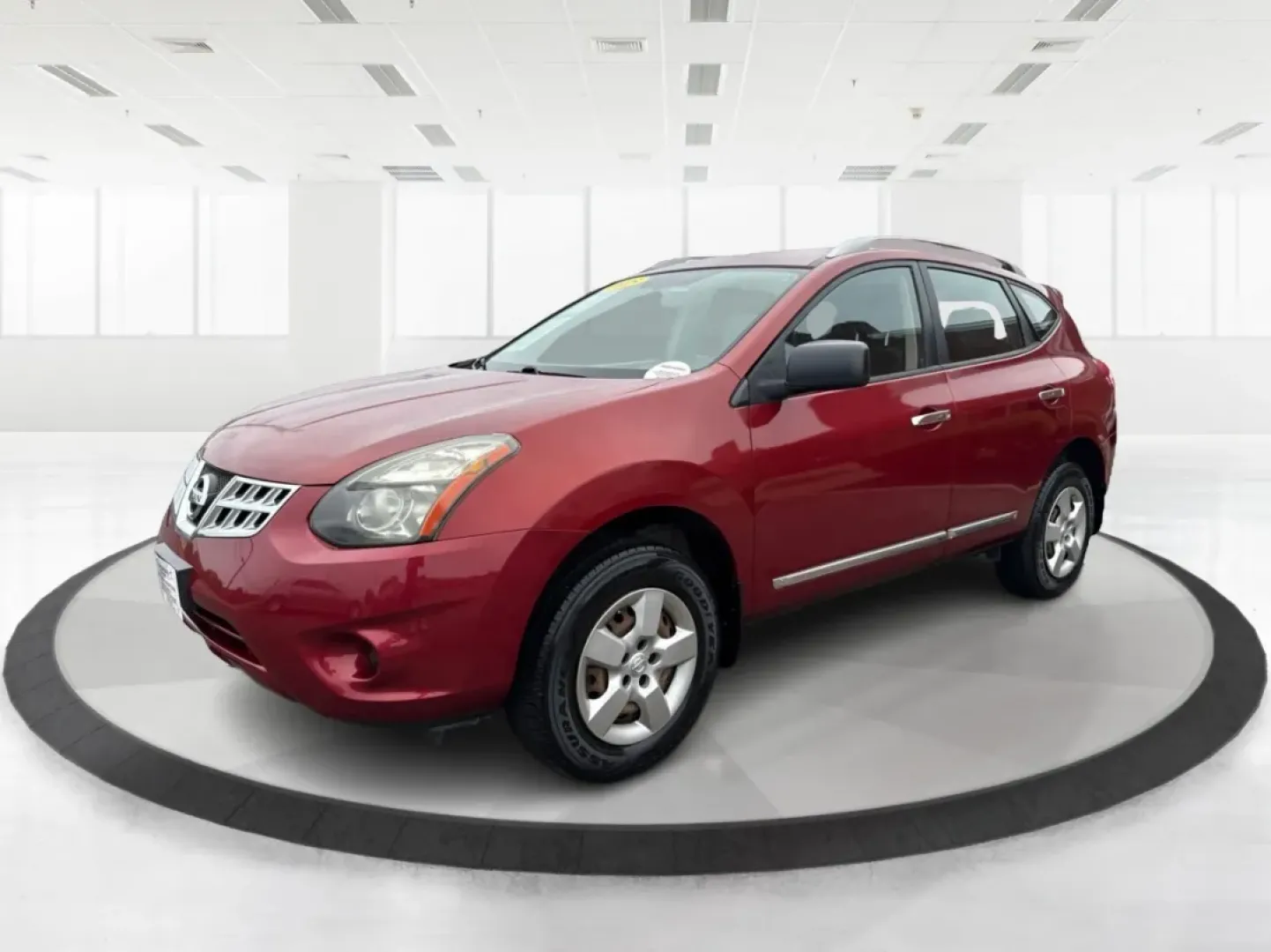 2015 Nissan Rogue S (JN8AS5MVXFW) with an 2.5L I-4 DOHC engine, located at 1099 N County Rd 25A , Troy, OH, 45373, (937) 908-9800, 40.057079, -84.212883 - **Elevate Your Adventures with the 2015 Nissan Rogue at Advantage Car and Credit - Troy!**<br /> <br /> Are you ready to upgrade your family road trips or daily commutes with a dependable and stylish SUV? The 2015 Nissan Rogue in Cayenne Red is here to make every journey enjoyable and comfortable. W - Photo#8