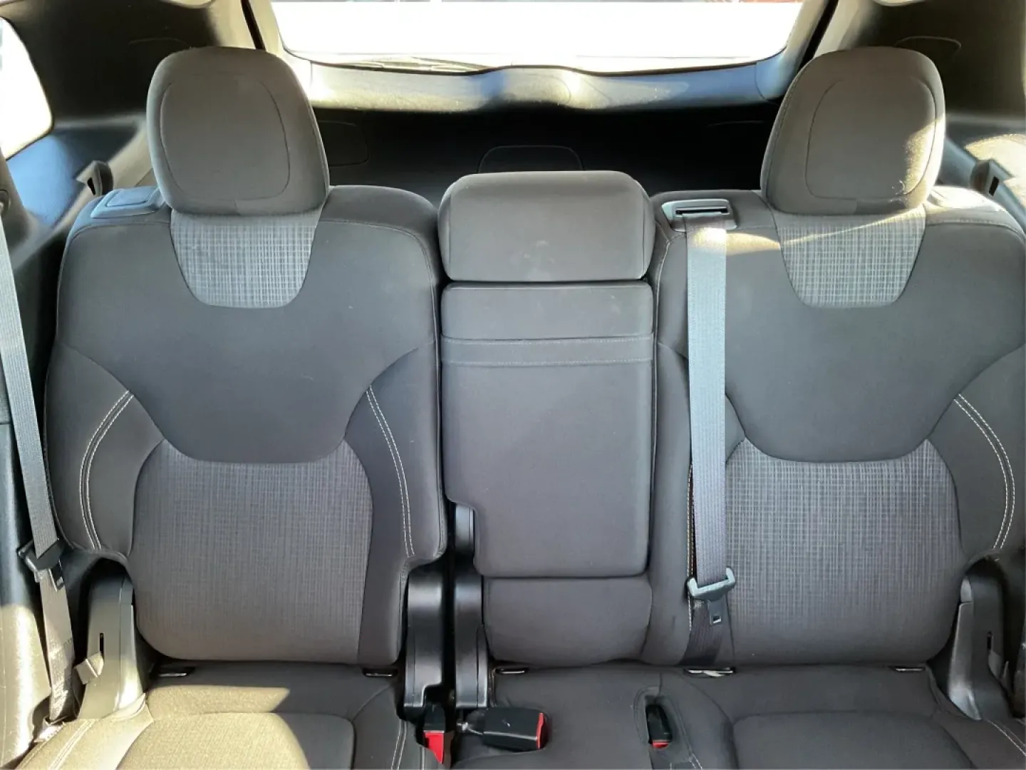 2015 Jeep Cherokee Latitude (1C4PJMCS3FW) with an Other engine, located at 4508 South Dixie Dr, Moraine, OH, 45439, (937) 908-9800, 39.689976, -84.218452 - **Adventure Awaits with Your New 2015 Jeep Cherokee Latitude at Advantage Car and Credit - Moraine!**<br /> <br /> Are you ready to elevate your lifestyle with a versatile vehicle designed for both urban driving and weekend escapades? Look no further than the stunning 2015 Jeep Cherokee Latitude, av - Photo#14