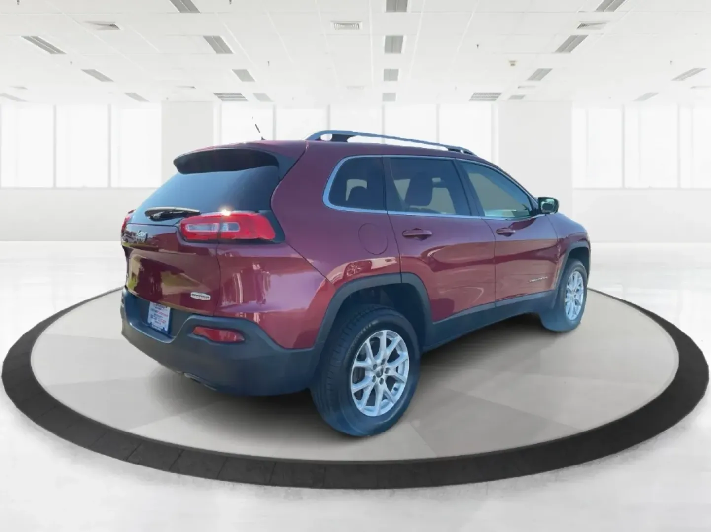 2014 Jeep Cherokee Latitude (1C4PJMCS0EW) with an Other engine, located at 1951 S Dayton Lakeview Rd., New Carlisle, OH, 45344, (937) 908-9800, 39.890999, -84.050255 - Embrace adventure and comfort with this 2014 Jeep Cherokee Latitude, perfect for families, outdoor enthusiasts, or anyone looking to elevate their daily commute. With its blend of robust capability and stylish design, this crossover is an ideal companion for weekend getaways or daily drives around N - Photo#2