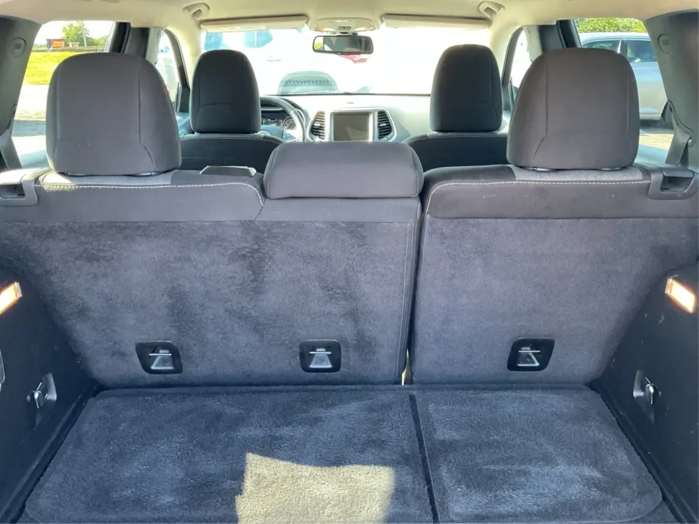 2014 Jeep Cherokee Latitude (1C4PJMCS0EW) with an Other engine, located at 1951 S Dayton Lakeview Rd., New Carlisle, OH, 45344, (937) 908-9800, 39.890999, -84.050255 - Embrace adventure and comfort with this 2014 Jeep Cherokee Latitude, perfect for families, outdoor enthusiasts, or anyone looking to elevate their daily commute. With its blend of robust capability and stylish design, this crossover is an ideal companion for weekend getaways or daily drives around N - Photo#12