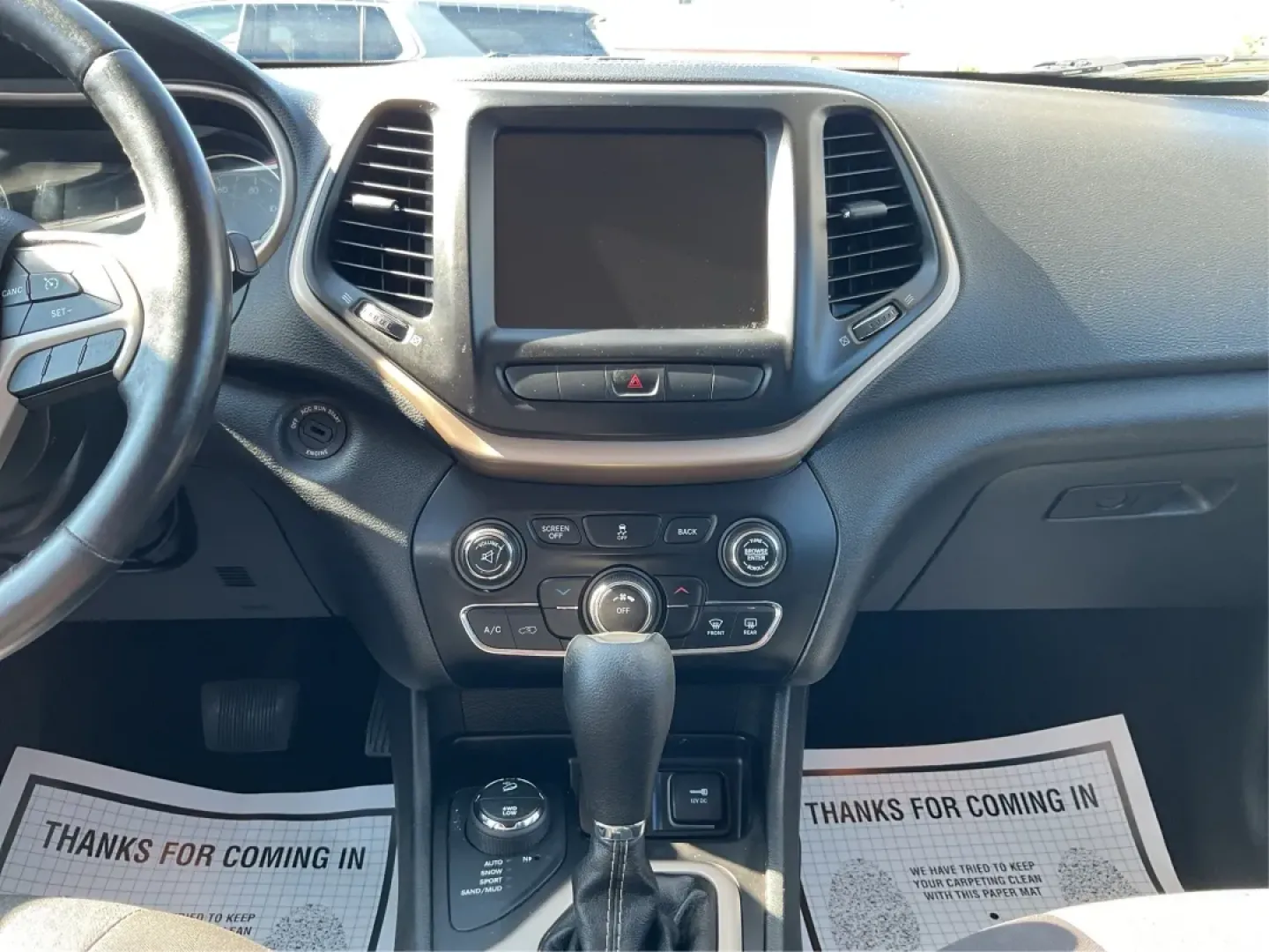 2014 Jeep Cherokee Latitude (1C4PJMCS0EW) with an Other engine, located at 1951 S Dayton Lakeview Rd., New Carlisle, OH, 45344, (937) 908-9800, 39.890999, -84.050255 - Embrace adventure and comfort with this 2014 Jeep Cherokee Latitude, perfect for families, outdoor enthusiasts, or anyone looking to elevate their daily commute. With its blend of robust capability and stylish design, this crossover is an ideal companion for weekend getaways or daily drives around N - Photo#13