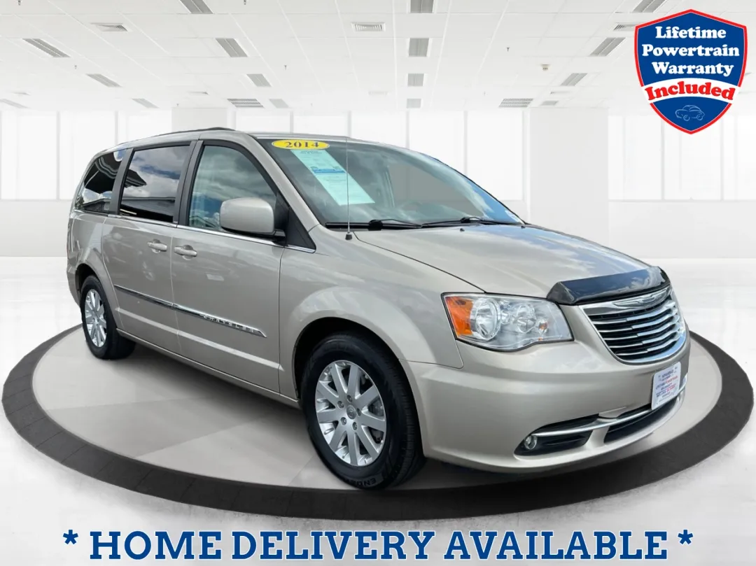 photo of 2014 Chrysler Town  and  Country Touring