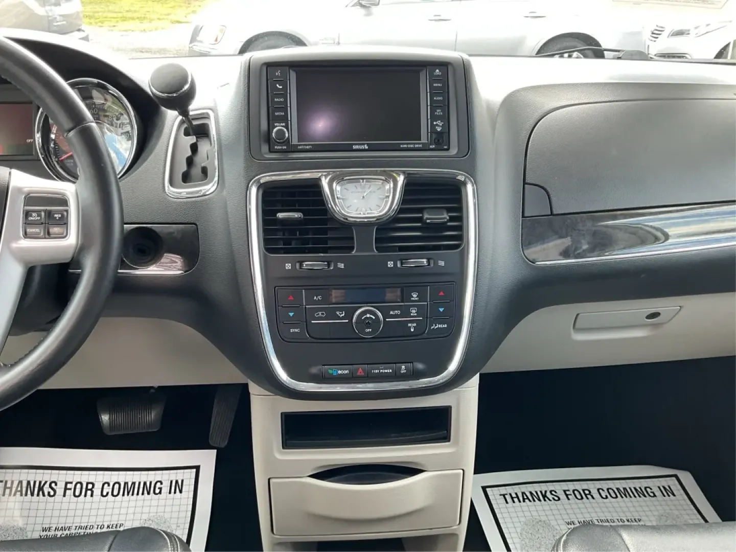 2014 Chrysler Town and Country Touring (2C4RC1BG6ER) with an 3.6L V6 DOHC 24V engine, 6-Speed Automatic transmission, located at 1099 N County Rd 25A , Troy, OH, 45373, (937) 908-9800, 40.057079, -84.212883 - **Experience Unmatched Family Adventures with the 2014 Chrysler Town and Country Touring at Advantage Car and Credit - Troy!**<br /> <br /> Are you dreaming of family road trips filled with laughter and memories? Look no further! The 2014 Chrysler Town and Country Touring is your ticket to unfor - Photo#12