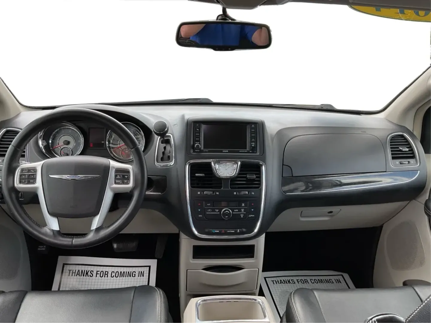 2014 Chrysler Town and Country Touring (2C4RC1BG6ER) with an 3.6L V6 DOHC 24V engine, 6-Speed Automatic transmission, located at 1099 N County Rd 25A , Troy, OH, 45373, (937) 908-9800, 40.057079, -84.212883 - **Experience Unmatched Family Adventures with the 2014 Chrysler Town and Country Touring at Advantage Car and Credit - Troy!**<br /> <br /> Are you dreaming of family road trips filled with laughter and memories? Look no further! The 2014 Chrysler Town and Country Touring is your ticket to unfor - Photo#20