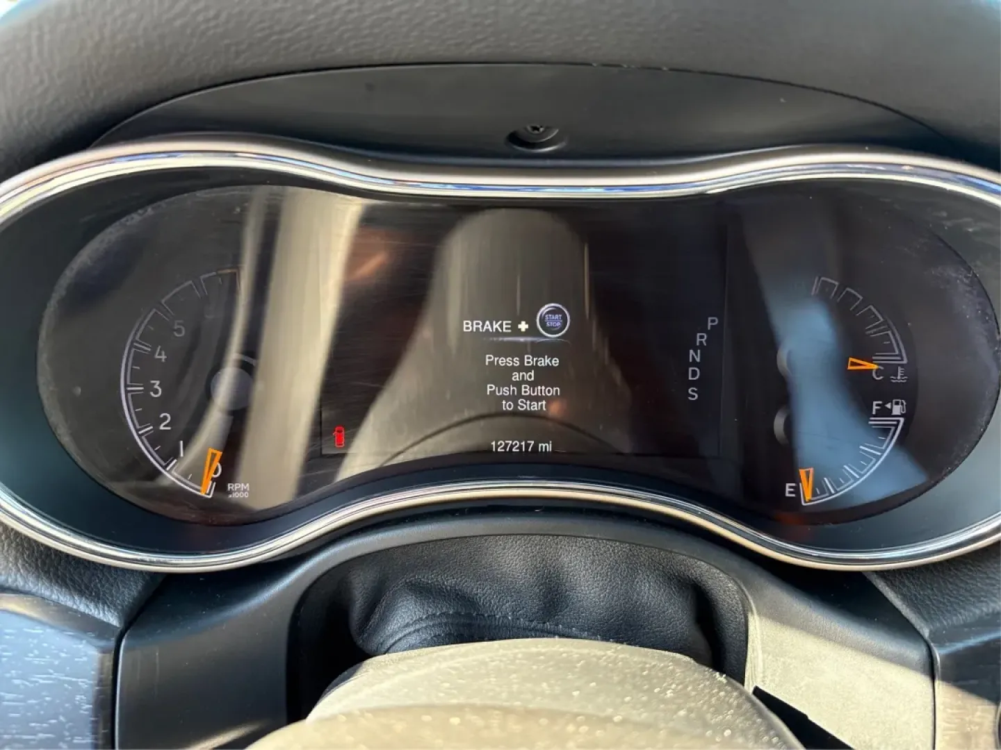 2015 Jeep Grand Cherokee Laredo (1C4RJFAG0FC) with an 3.6L V-6 DOHC engine, located at 8750 N County Rd 25A, Piqua, OH, 45356, (937) 908-9800, 40.164391, -84.232513 - **Get Ready for Adventure with the 2015 Jeep Grand Cherokee Laredo at Advantage Car and Credit Piqua, OH!**<br /> <br /> Are you looking for the perfect vehicle to accommodate your adventurous lifestyle or growing family? Look no further than this stunning 2015 Jeep Grand Cherokee Laredo, available - Photo#15