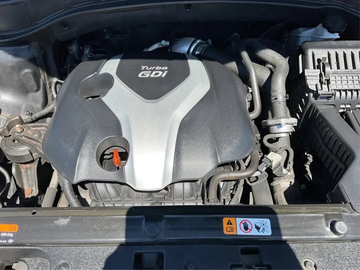 2014 Hyundai Santa Fe 2.0L Turbo (5XYZUDLA5EG) with an Theta II 2L I-4 gasoline direct injection engine, located at 8750 N County Rd 25A, Piqua, OH, 45356, (937) 908-9800, 40.164391, -84.232513 - Experience the thrill of adventure and family outings with our stunning 2014 Hyundai Santa Fe, available now at Advantage Car and Credit - Piqua, your friendly Buy Here Pay Here dealership located at 8750 N County Rd 25A, Piqua, OH 45356. This versatile SUV is designed for those who crave comfort, r - Photo#11
