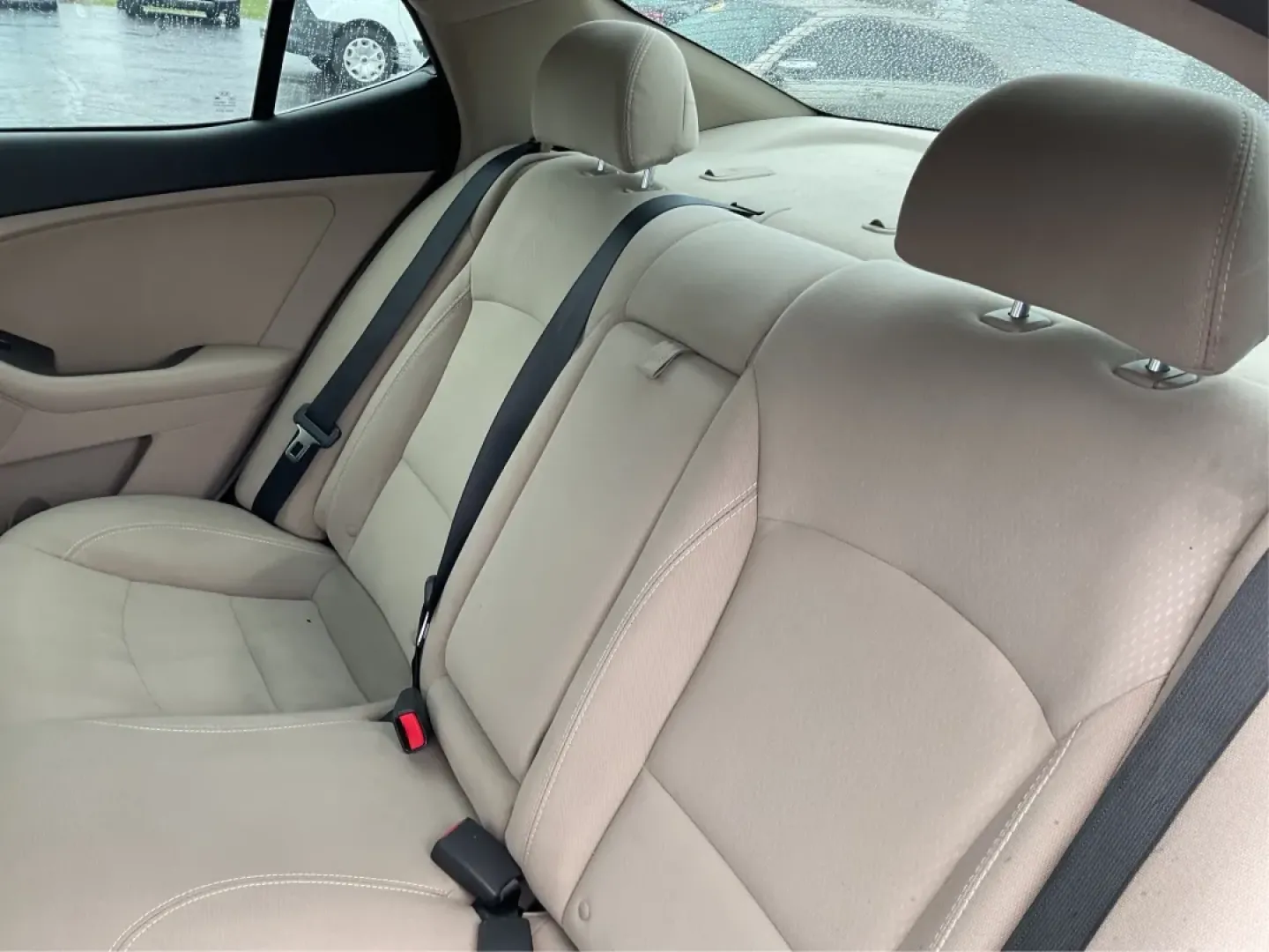 2015 Kia Optima LX (5XXGM4A72FG) with an Theta II 2.4L I-4 gasoline direct injection engine, located at 1951 S Dayton Lakeview Rd., New Carlisle, OH, 45344, (937) 908-9800, 39.890999, -84.050255 - **Discover the Perfect Blend of Comfort and Reliability with This 2015 Kia Optima LX Ideal for Your Daily Commute or Family Road Trips!**<br /> <br /> Are you ready to elevate your driving experience? The 2015 Kia Optima LX, available at Advantage Car and Credit in Fairborn, OH, is the answer to yo - Photo#11