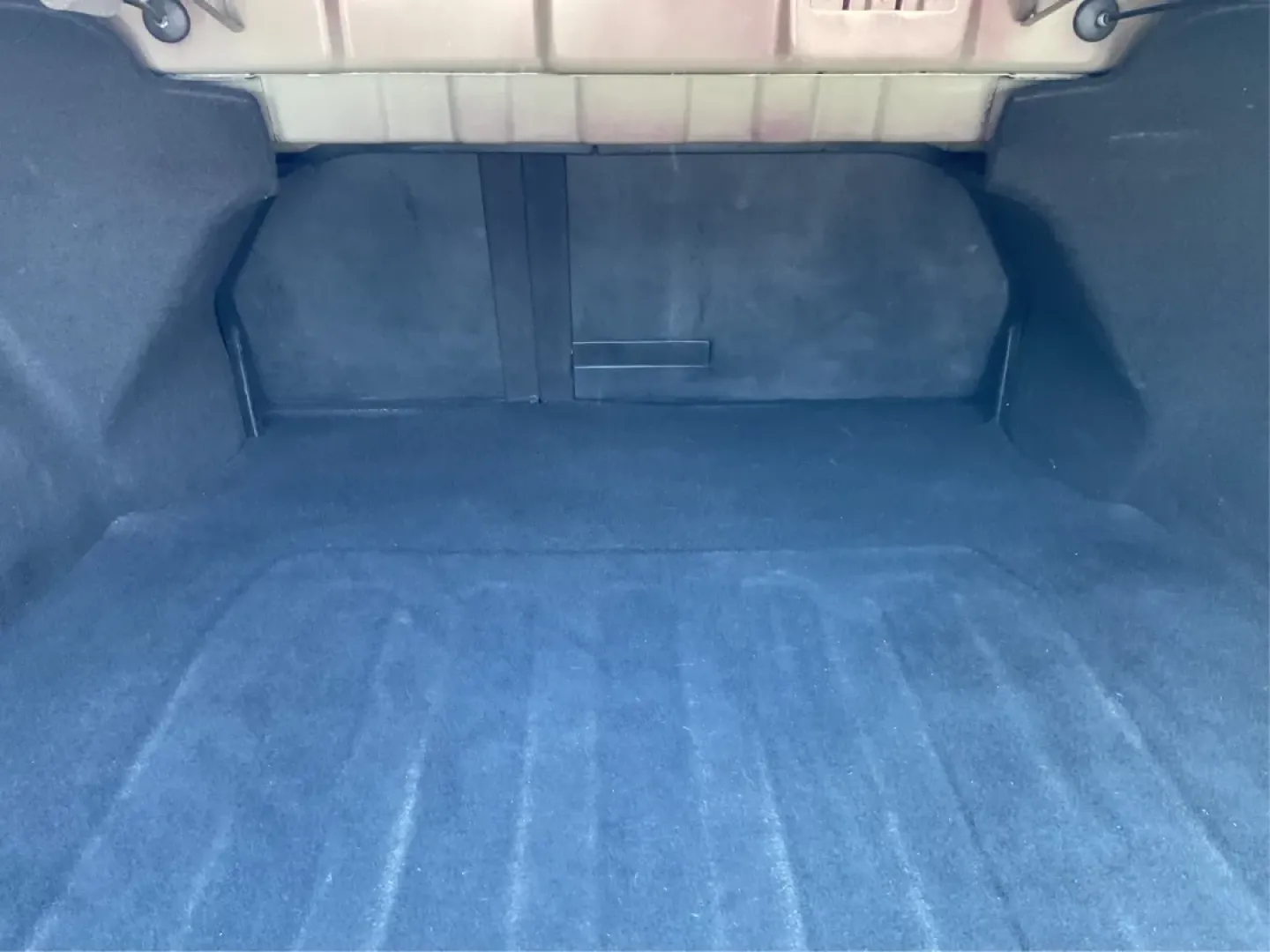 2015 Kia Optima LX (5XXGM4A72FG) with an Theta II 2.4L I-4 gasoline direct injection engine, located at 1184 Kauffman Ave, Fairborn, OH, 45324, (937) 908-9800, 39.807072, -84.030914 - **Discover the Perfect Blend of Comfort and Reliability with This 2015 Kia Optima LX Ideal for Your Daily Commute or Family Road Trips!**<br /> <br /> Are you ready to elevate your driving experience? The 2015 Kia Optima LX, available at Advantage Car and Credit in Fairborn, OH, is the answer to yo - Photo#12