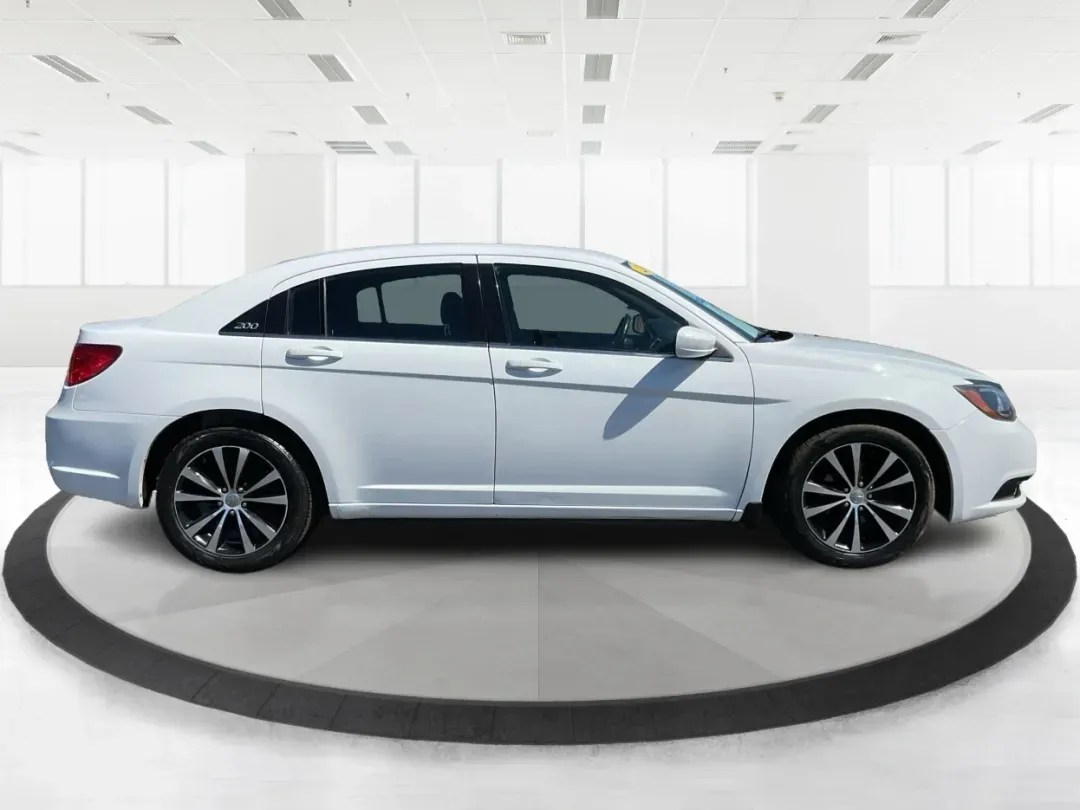 2012 Chrysler 200 Touring (1C3CCBBG4CN) with an Other engine, located at 1099 N County Rd 25A , Troy, OH, 45373, (937) 908-9800, 40.057079, -84.212883 - Unleash your driving potential with the perfect blend of style, comfort, and functionality-ideal for growing families or anyone seeking a reliable commuter vehicle. Introducing the 2012 Chrysler 200 Touring sedan, now available at Advantage Car and Credit in Troy, OH. Located at 1099 N County Rd 25A - Photo#1