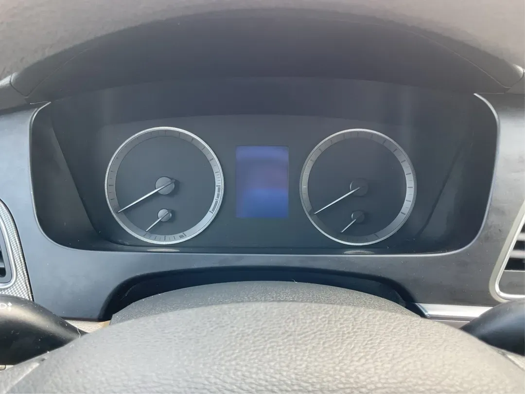 2016 Hyundai Sonata Sport (5NPE34AF2GH) with an 2.4L L4 DOHC 16V engine, 6-Speed Automatic transmission, located at 401 Woodman Dr, Riverside, OH, 45431, (937) 908-9800, 39.760899, -84.123421 - 2016 Hyundai Sonata Sport - Photo#15