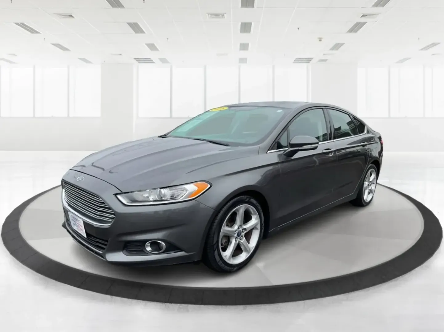 2016 Ford Fusion SE (3FA6P0HD1GR) with an Other engine, located at 1230 East Main St, Xenia, OH, 45385, (937) 908-9800, 39.688026, -83.910172 - **Experience Style and Comfort with the 2016 Ford Fusion SE at Advantage Car and Credit in Fairborn, OH!**<br /> <br /> Are you looking for a versatile sedan that fits seamlessly into your busy lifestyle? Whether you're a commuter tackling daily traffic, a growing family seeking comfort on the road, - Photo#8