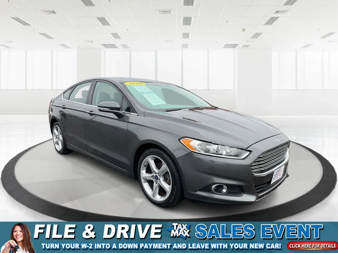 2016 Ford Fusion SE