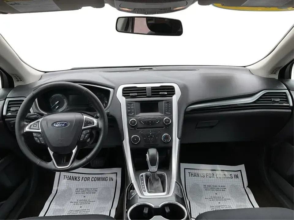 2016 Ford Fusion SE (3FA6P0HD1GR) with an 1.5L L4 DOHC 16V engine, 6-Speed Automatic transmission, located at 1099 N County Rd 25A , Troy, OH, 45373, (937) 908-9800, 40.057079, -84.212883 - **Experience Style and Comfort with the 2016 Ford Fusion SE at Advantage Car and Credit in Fairborn, OH!**<br /> <br /> Are you looking for a versatile sedan that fits seamlessly into your busy lifestyle? Whether you're a commuter tackling daily traffic, a growing family seeking comfort on the road, - Photo#21