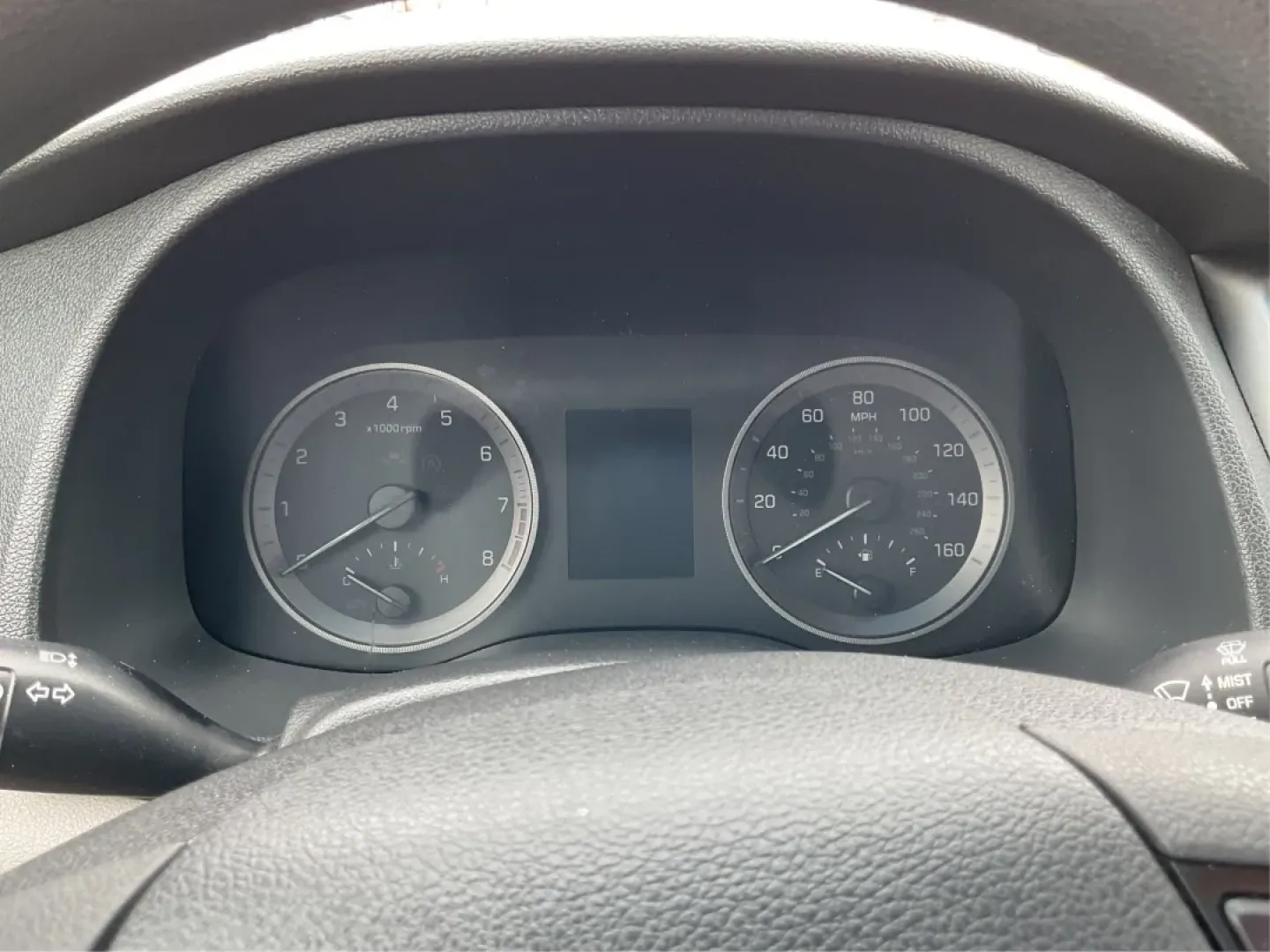 2016 Hyundai Tucson SE (KM8J3CA43GU) with an Nu 2L I-4 gasoline direct injection engine, located at 880 E. National Road, Vandalia, OH, 45377, (937) 908-9800, 39.891918, -84.183594 - **Elevate Your Daily Drive with the 2016 Hyundai Tucson SE Perfect for Your Active Lifestyle!**<br /> <br /> Are you in search of a reliable vehicle that fits your busy lifestyle? The 2016 Hyundai Tucson SE, available now at Advantage Car and Credit in Piqua, OH, is the ultimate SUV for those on th - Photo#14