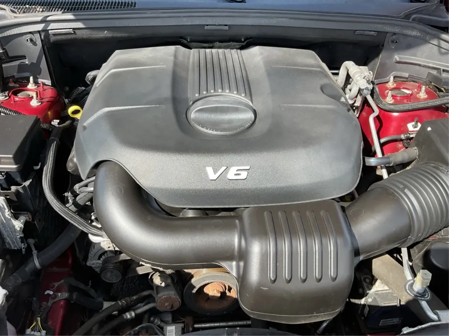 2015 Jeep Grand Cherokee Laredo (1C4RJFAG3FC) with an 3.6L V-6 DOHC engine, located at 4508 South Dixie Dr, Moraine, OH, 45439, (937) 908-9800, 39.689976, -84.218452 - **Adventure Awaits with This 2015 Jeep Grand Cherokee Laredo! Perfect for Families and Explorers Alike!**<br /> <br /> Are you ready to elevate your lifestyle with a vehicle that blends rugged capability with everyday comfort? Look no further than this stunning 2015 Jeep Grand Cherokee Laredo, perfe - Photo#11