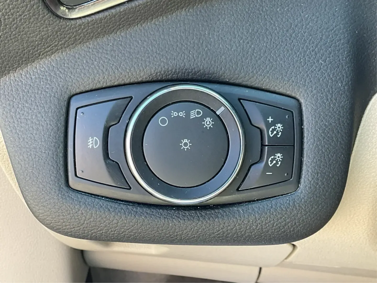 2014 Ford Escape Titanium (1FMCU9J91EU) with an Other engine, located at 1230 East Main St, Xenia, OH, 45385, (937) 908-9800, 39.688026, -83.910172 - **Explore the Open Road with Confidence in This 2014 Ford Escape Titanium!**<br /> <br /> Are you ready to elevate your adventures with a reliable SUV that meets the diverse needs of your lifestyle? The 2014 Ford Escape Titanium is the ideal vehicle for families, commuters, and weekend warriors alik - Photo#17