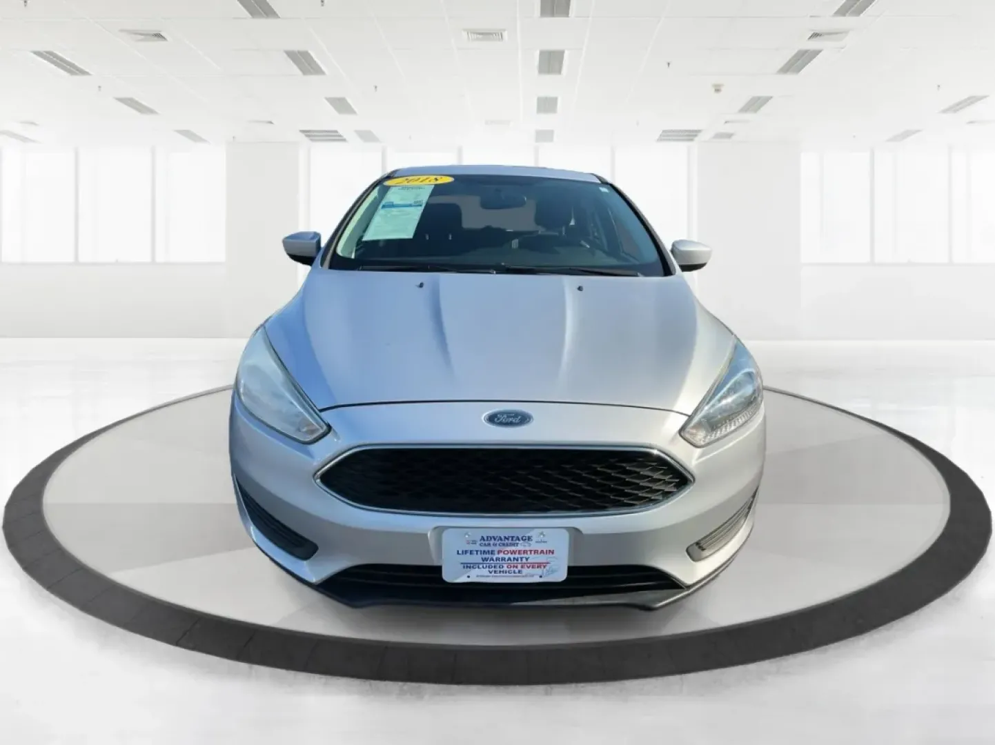 2018 Ford Focus SE (1FADP3K23JL) with an 2L I-4 gasoline direct injection engine, located at 1099 N County Rd 25A , Troy, OH, 45373, (937) 908-9800, 40.057079, -84.212883 - ### Discover Adventure and Comfort with the 2018 Ford Focus SE at Advantage Car and Credit!<br /> <br /> Are you in search of a reliable, stylish vehicle that perfectly complements your active lifestyle? Look no further! The 2018 Ford Focus SE Hatchback is designed for those who appreciate both func - Photo#7