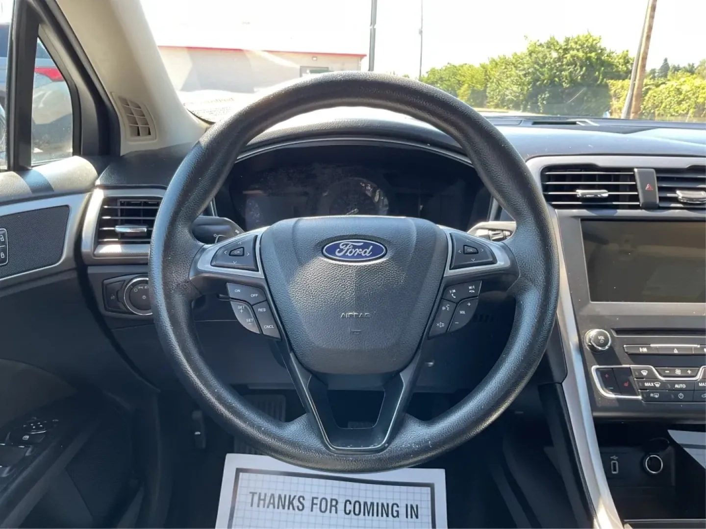 2018 Ford Fusion SE (3FA6P0HD3JR) with an Other engine, located at 401 Woodman Dr, Riverside, OH, 45431, (937) 908-9800, 39.760899, -84.123421 - Looking for a reliable sedan that combines style, comfort, and practicality? Look no further than the 2018 Ford Fusion SE, available now at Advantage Car and Credit in Vandalia, OH! Perfect for your daily commute, family outings, or even weekend adventures, this vehicle is designed to enhance your l - Photo#16