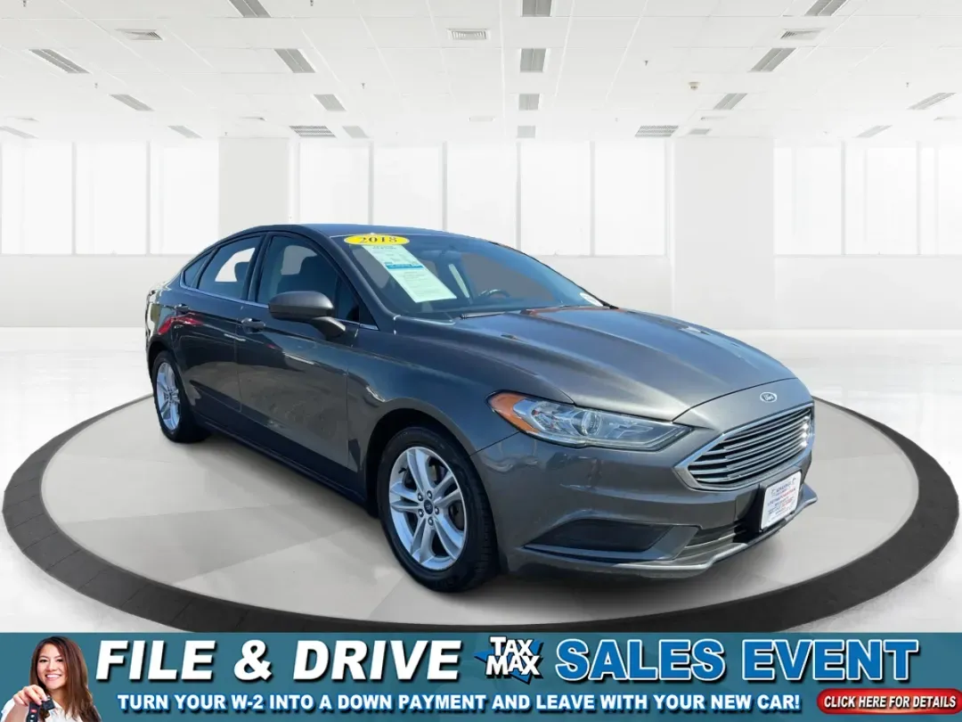 2018 Ford Fusion SE (3FA6P0HD3JR) with an 1.5L L4 DOHC 16V engine, 6A transmission, located at 1099 N County Rd 25A , Troy, OH, 45373, (937) 908-9800, 40.057079, -84.212883 - Looking for a reliable sedan that combines style, comfort, and practicality? Look no further than the 2018 Ford Fusion SE, available now at Advantage Car and Credit in Vandalia, OH! Perfect for your daily commute, family outings, or even weekend adventures, this vehicle is designed to enhance your l - Photo#0
